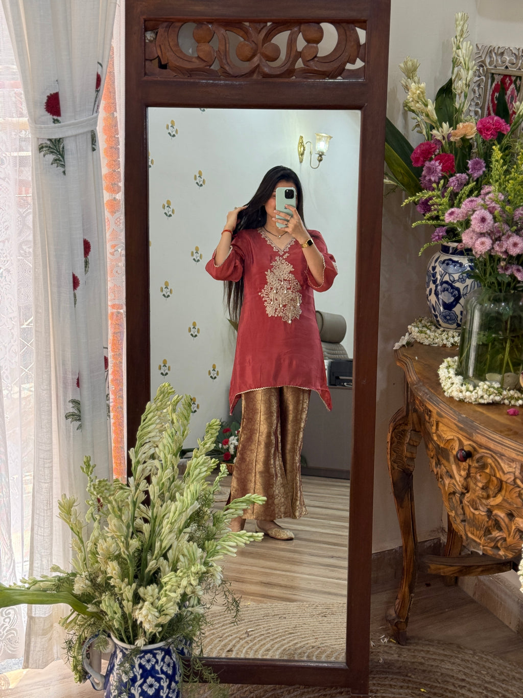 Brocade Pants Co Ord Set| Embroidered Dola Silk Kurti| With Cotton Lining in top & bottom