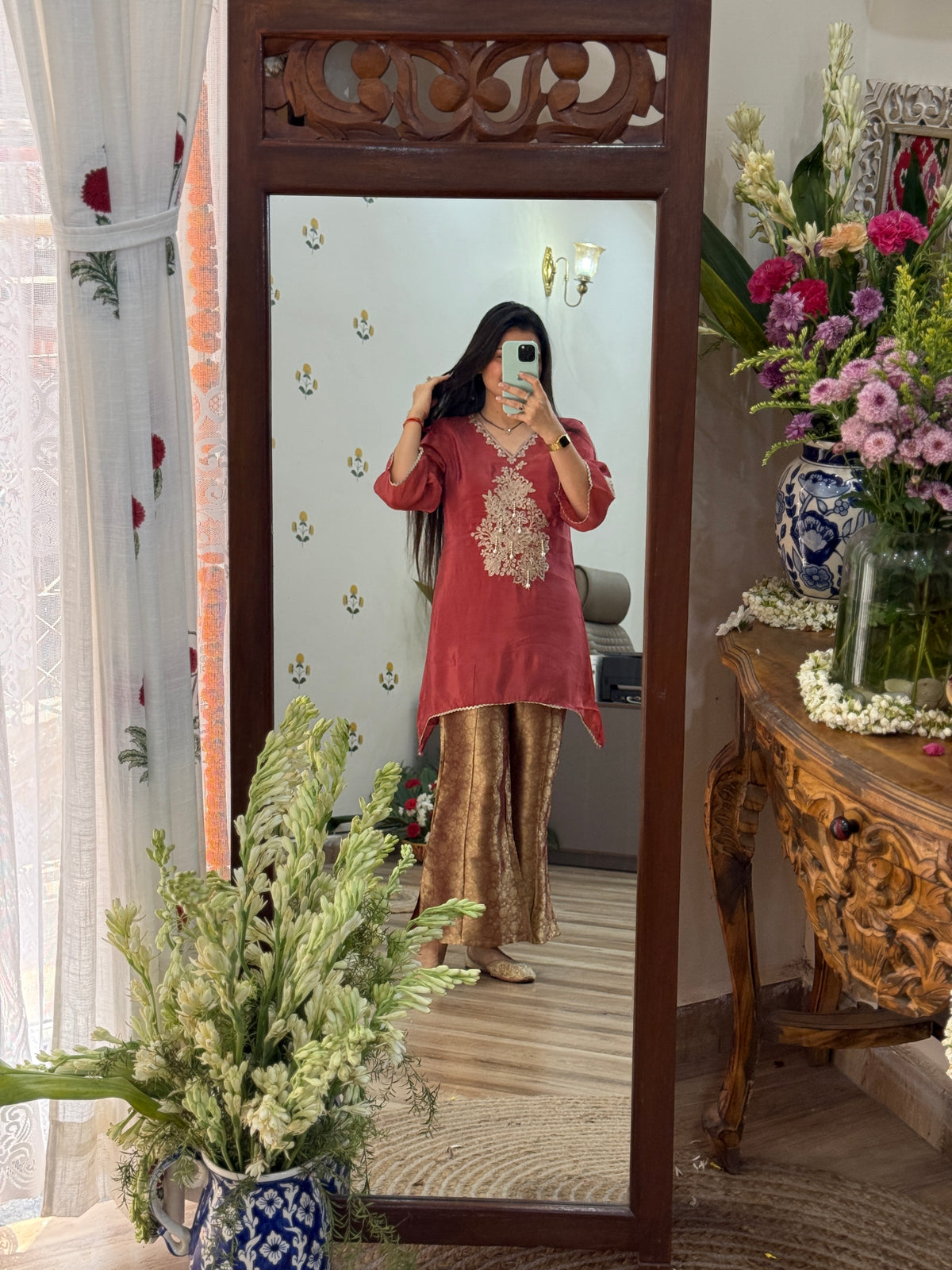 Brocade Pants Co Ord Set| Embroidered Dola Silk Kurti| With Cotton Lining in top & bottom