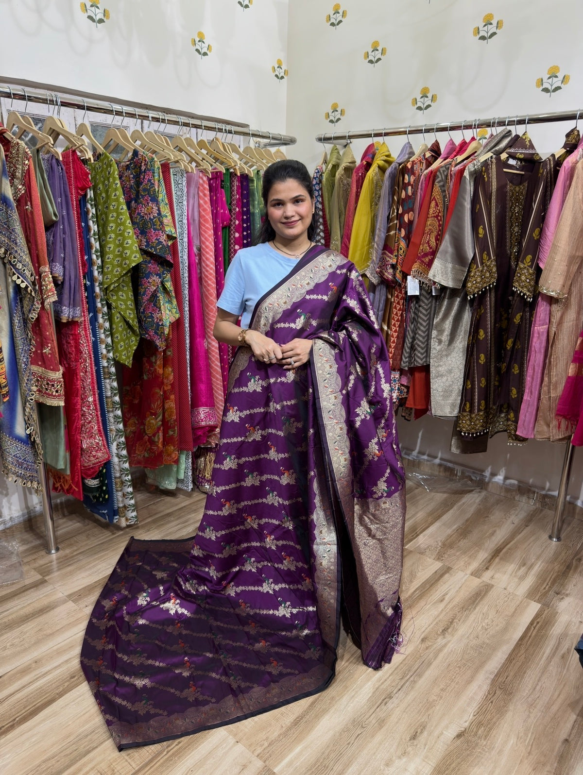 Sale Saree | with blouse| Woven Motifs | Silk