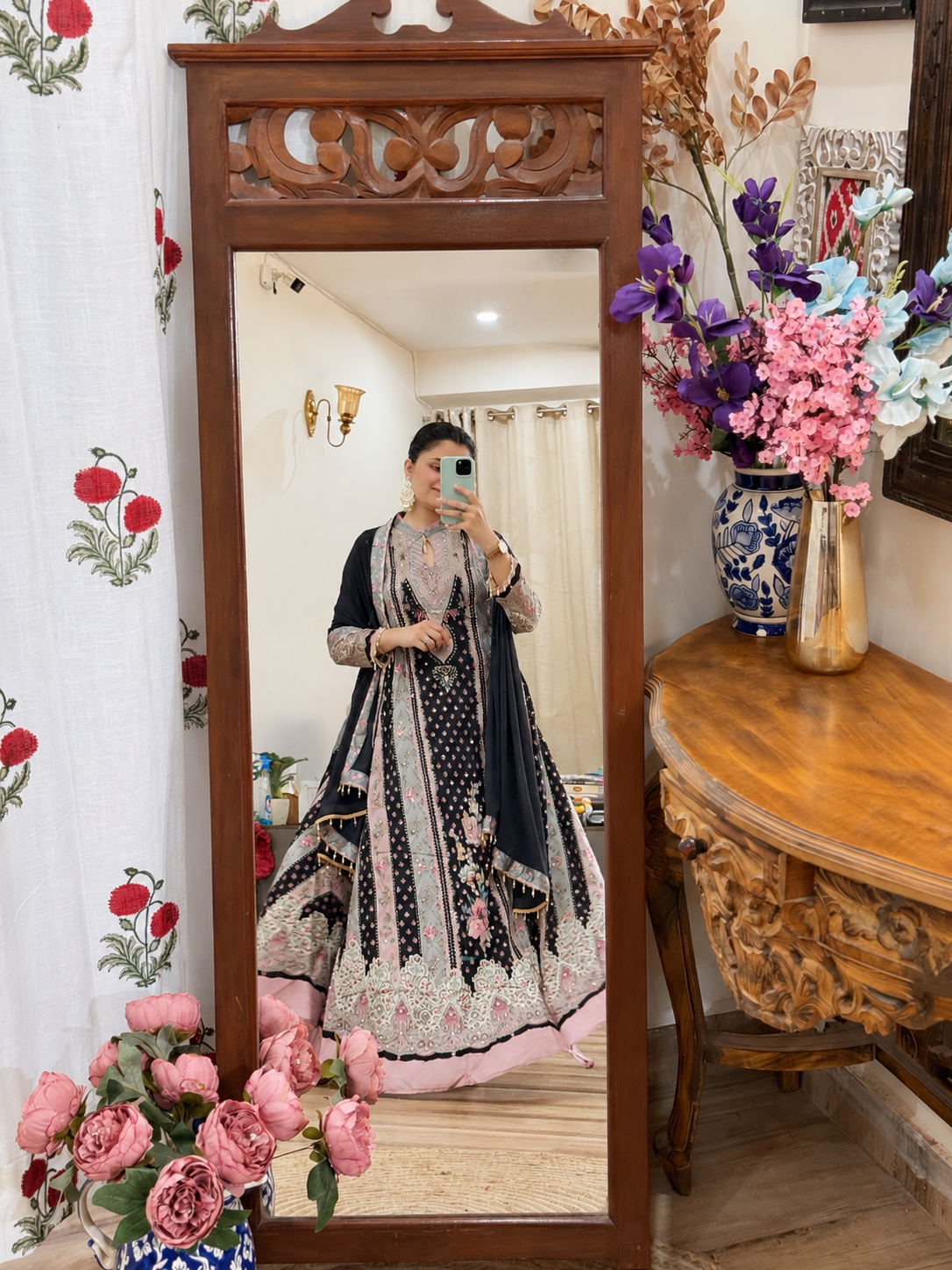 Pakistani Style Kurta set | Heavy mirror work| Chiffon Duppata| Pure Crepe