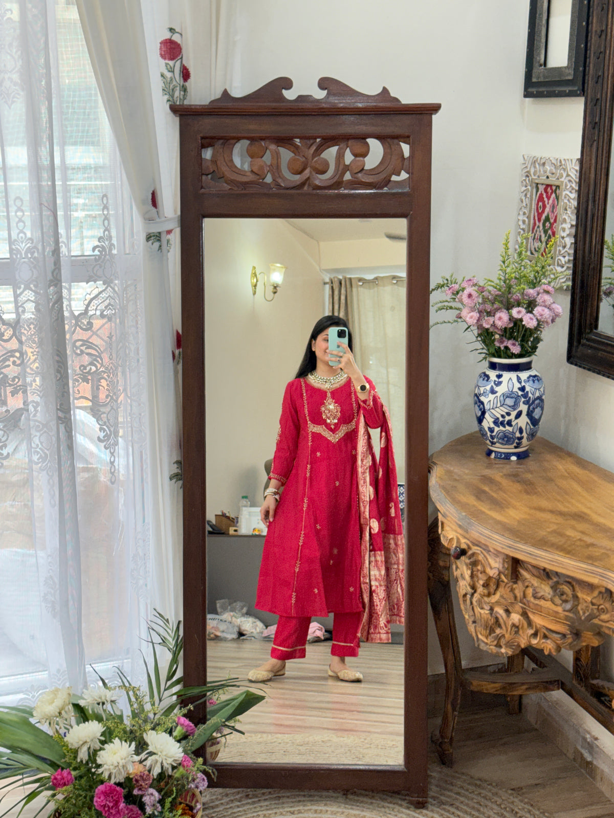 Karwachauth Special Crimson | Hand Embroidered| with lining| Banarsi Duppata| Mul Chanderi