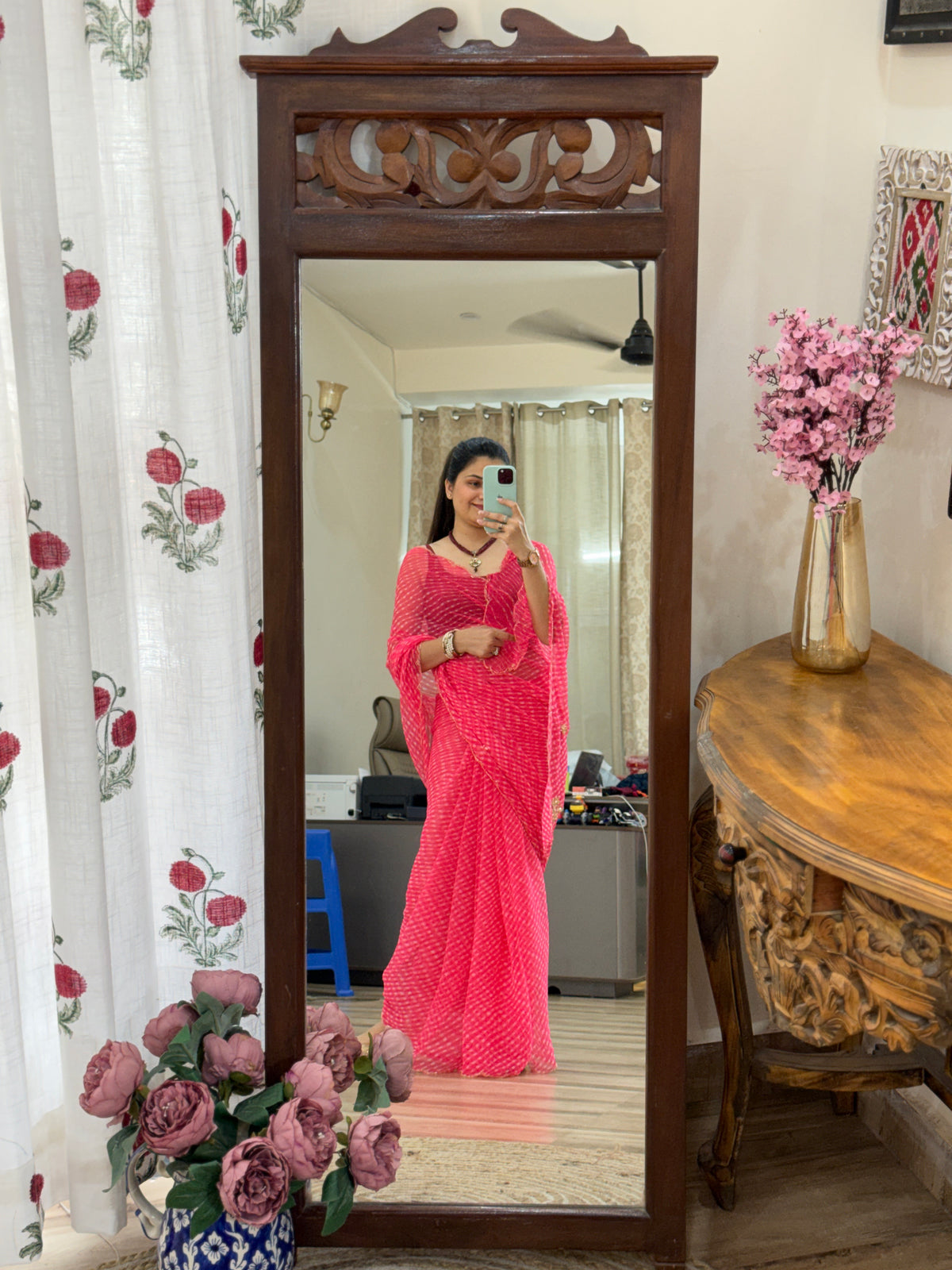 Peach Leheriya  |Pure Georgette Handwork cutdana detailing| Without blouse