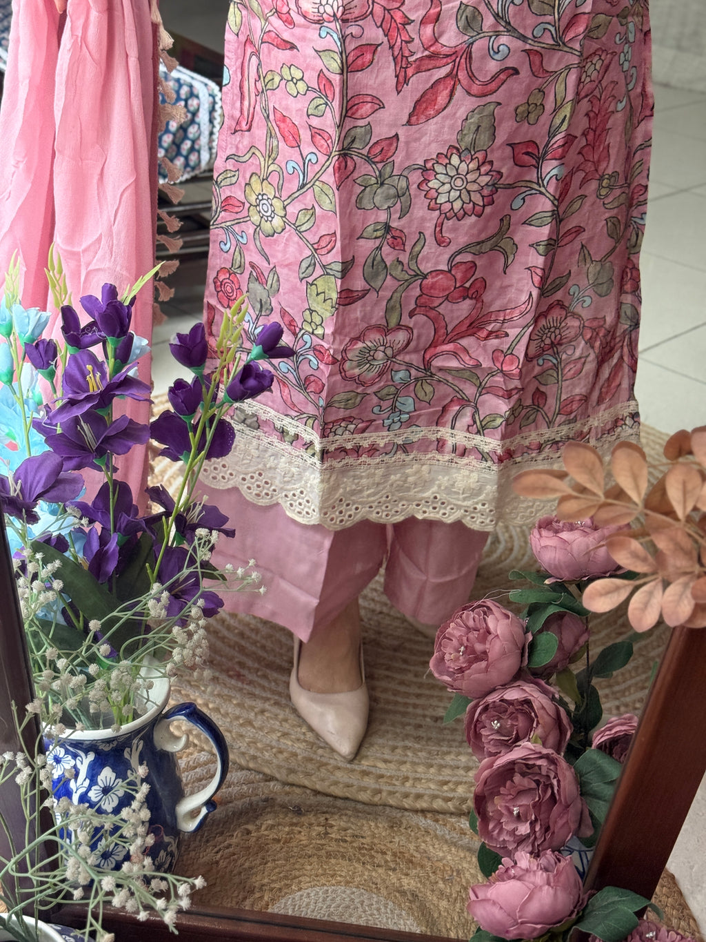 Pink Muslin Suit| Schiffli Lacework |Cotton lining|Chiffon Duppata
