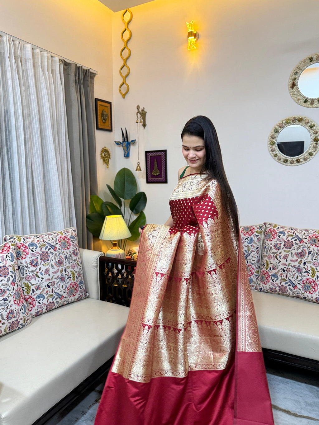 Rivaz Premium Deep Maroon Katan Silk Woven Banarasi Saree