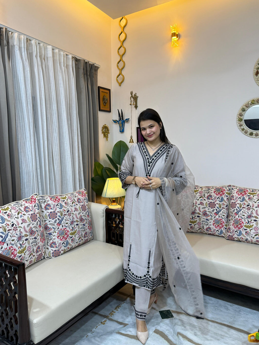 Chhaya Light Grey & Black Embroidered Chanderi Silk Suit Set with Organza Dupatta