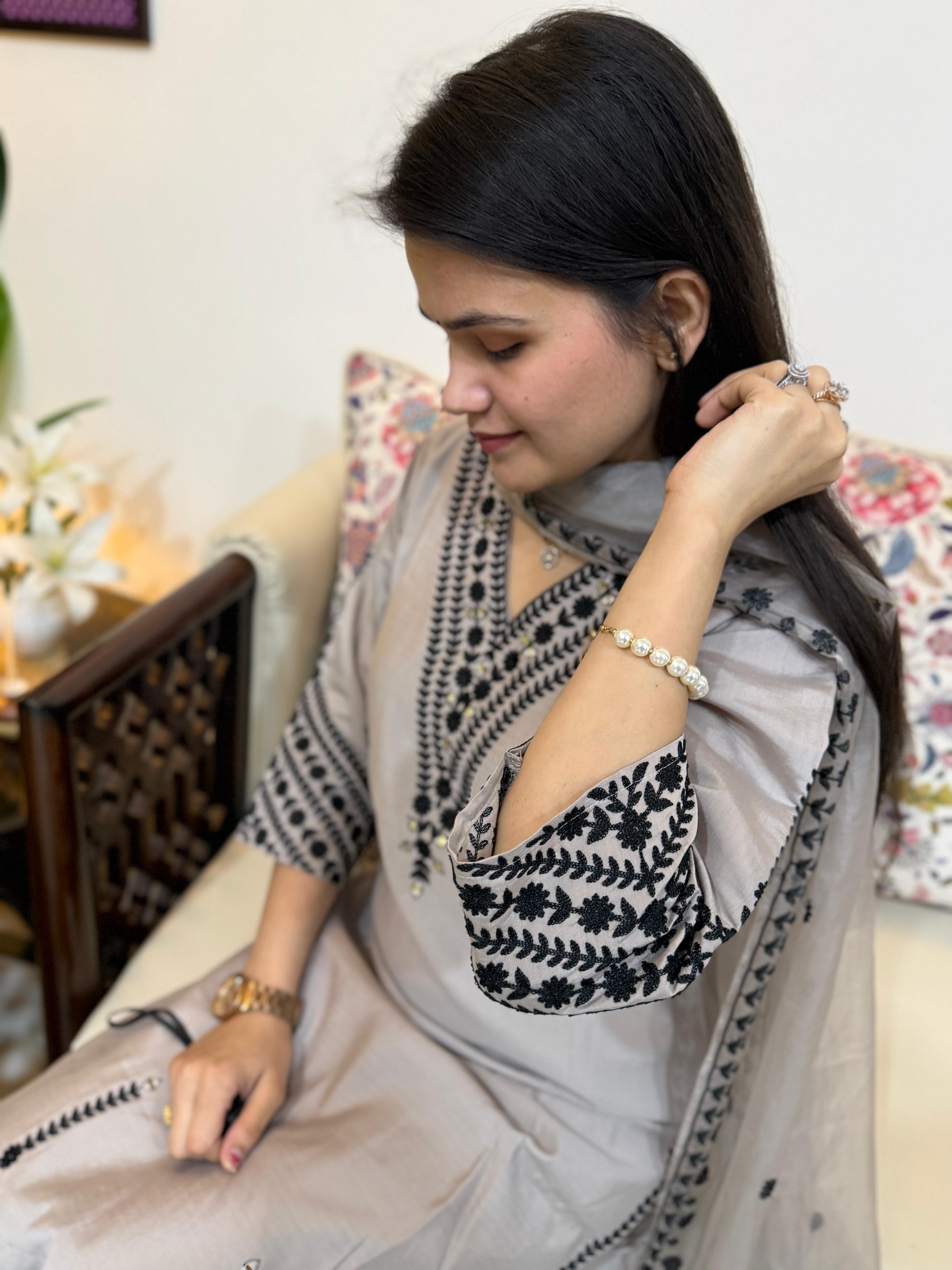 Chhaya Light Grey & Black Embroidered Chanderi Silk Suit Set with Organza Dupatta