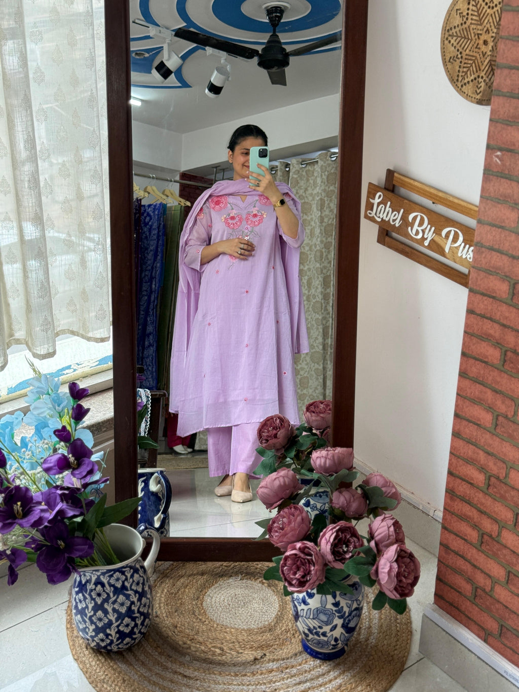 Kasak Mul Cotton Suit Set with Mul Cotton Lining & Embroidered Sleeves
