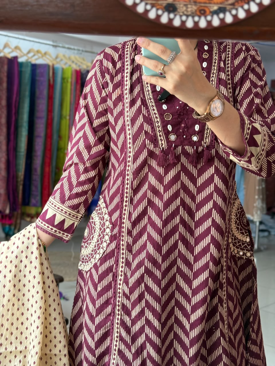Stylish Cotton Suit Set with Pockets & Printed Dupatta