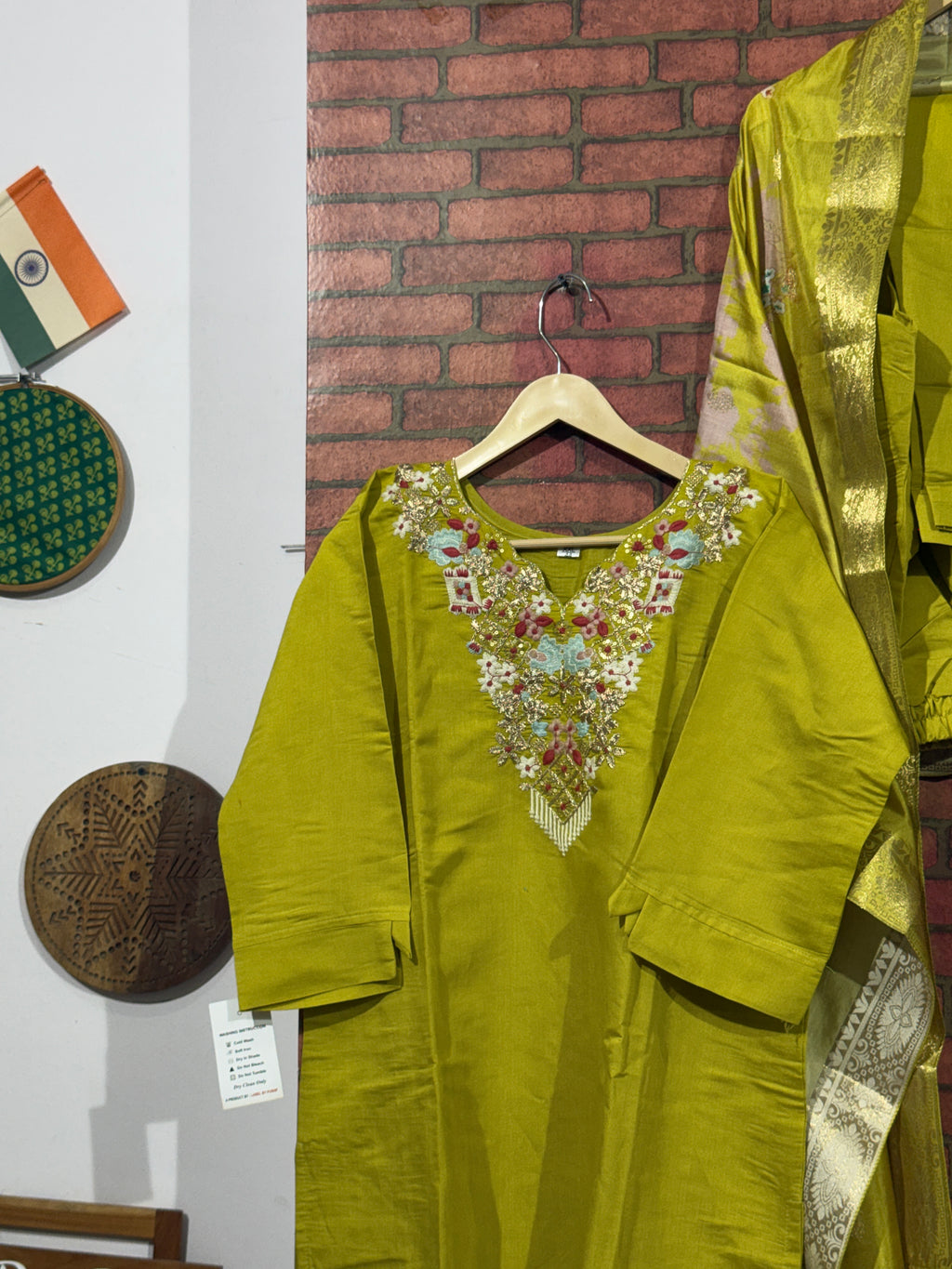 Lime Suit Set| With lining| Embroidered| Silk Cotton