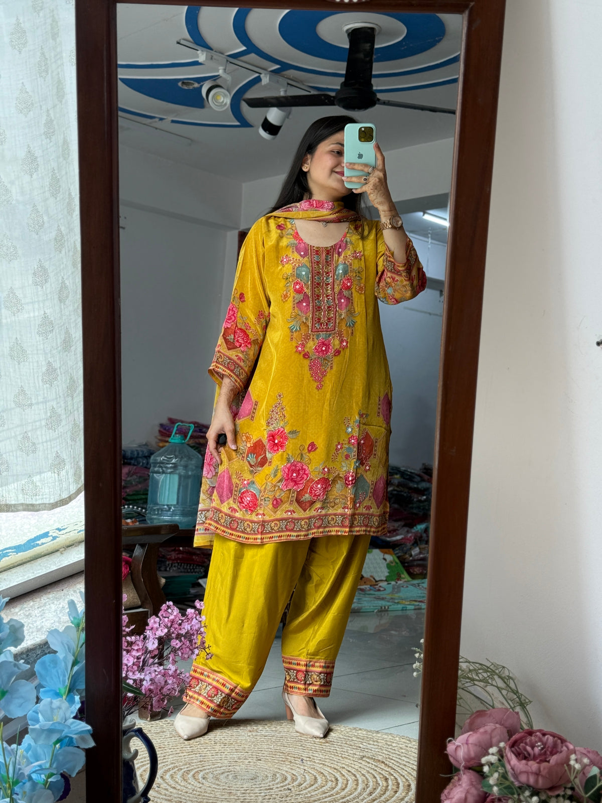Yellow floral Suit Set |Cotton lining | Hand Embroidered |Crepe| Salwar