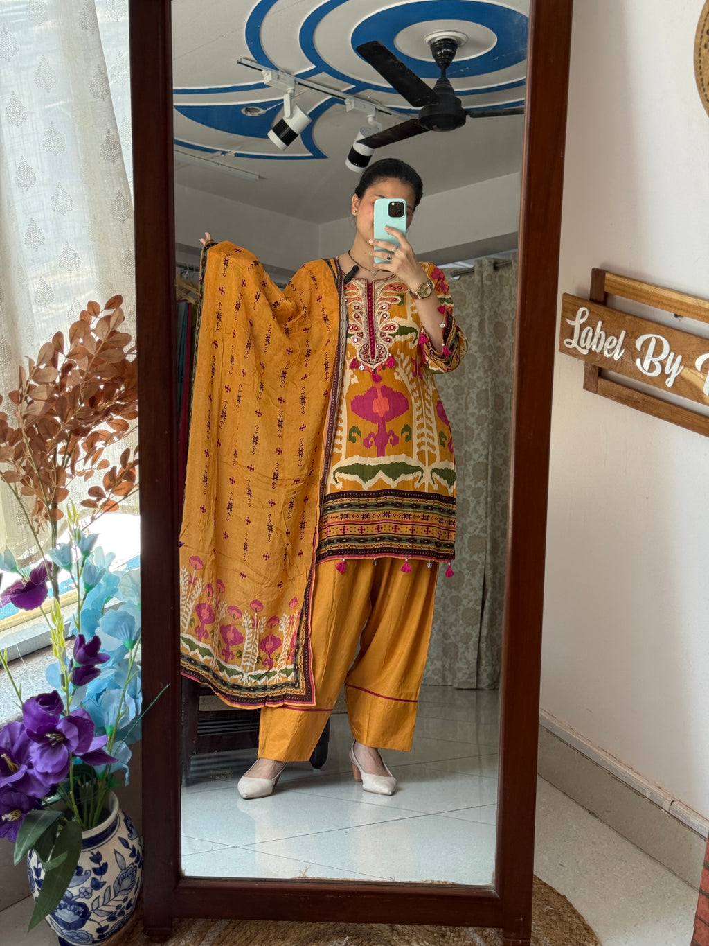 Viral Crepe Farshi Salwar Set| cotton lining| Embroidery detailings| Chinon Duppata