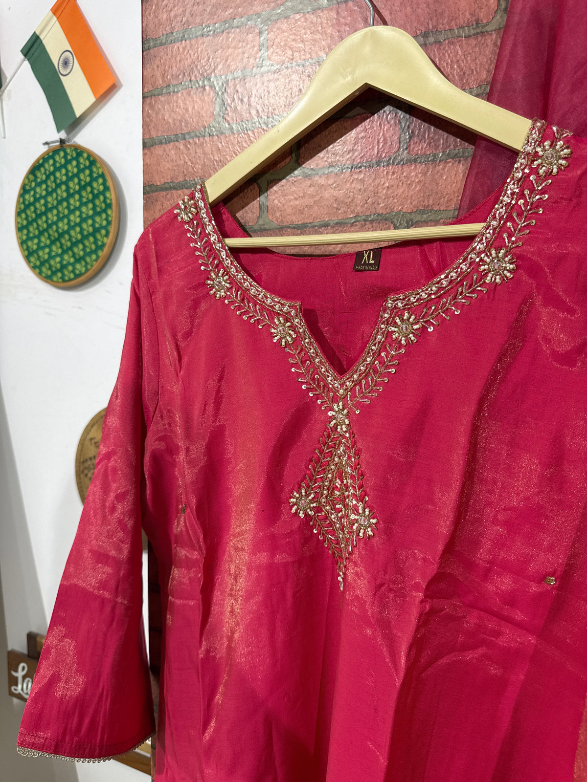 Pink Suit Set| Hand embroidered| With lining| Duppata