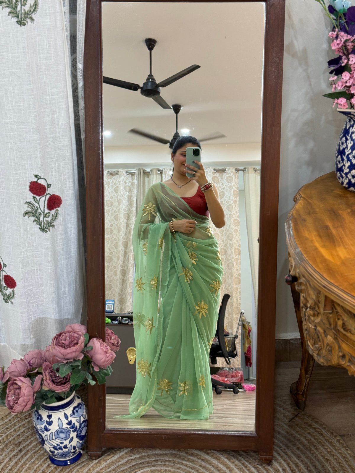 Pista Zari Embroidered| Georgette Sarees| Without Blouse