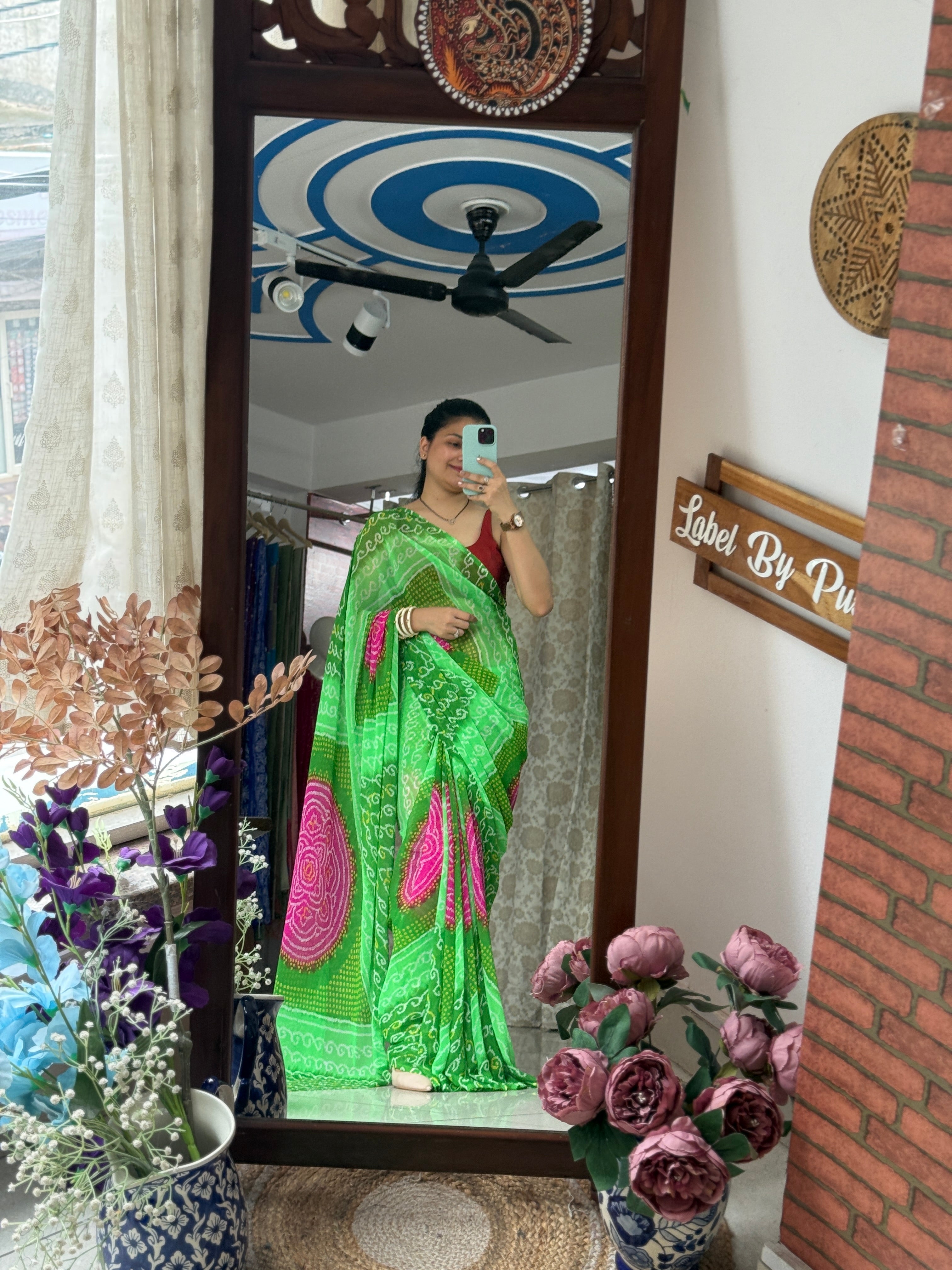 Dual tone bandhani thaal saree| with blouse piece| Timeless bandhani charm| Pure Georgette