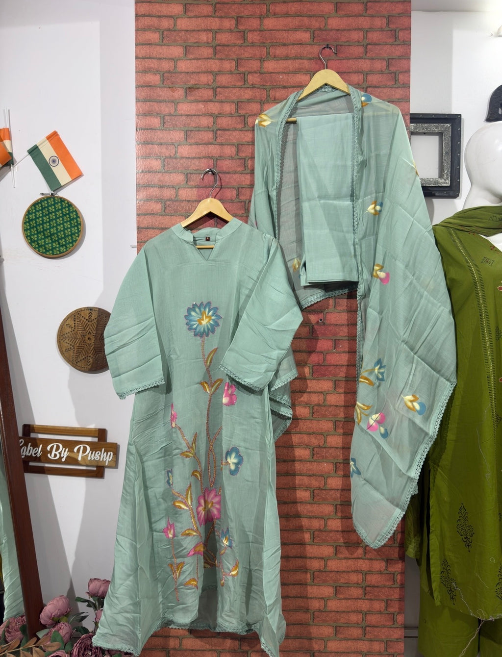 Handoainted Suit Set| With lining | Silk Cotton