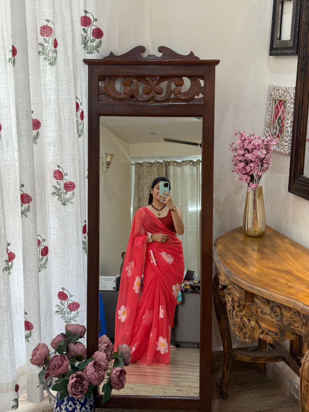 Handpainted Saree  |Pure Georgette Handwork cutdana detailing| Without blouse