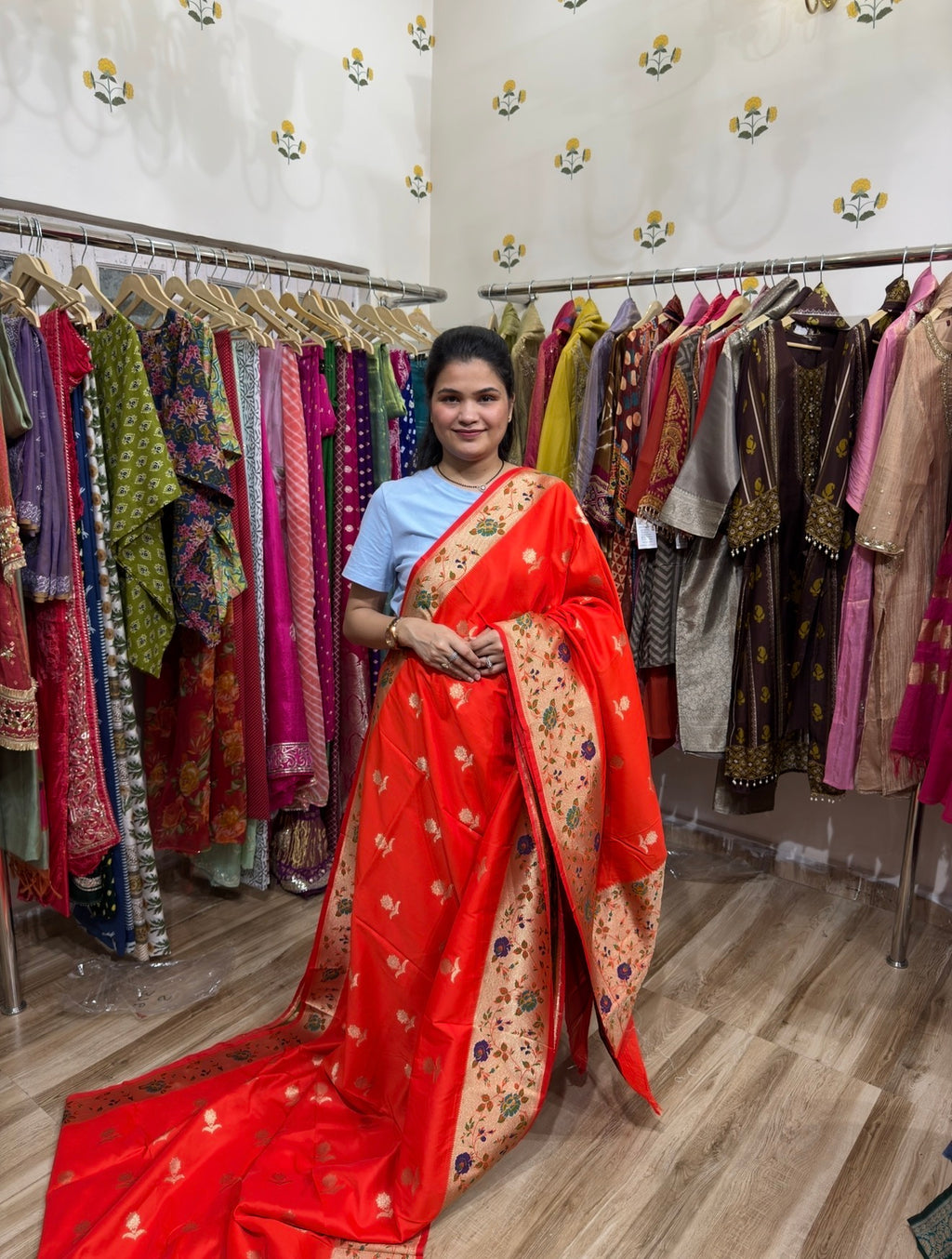 Sale Saree | with blouse| Woven motifs| Silk