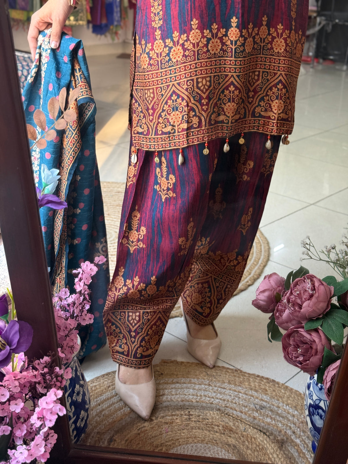 Dual tone Muslin Suit | Hand embroidered | Cotton lining| With Duppata|Farshi Salwar