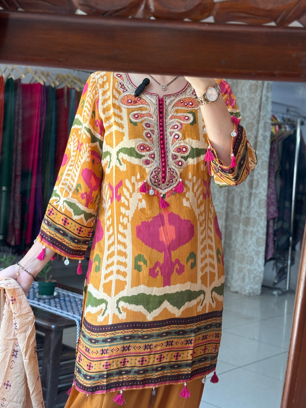 Viral Crepe Farshi Salwar Set| cotton lining| Embroidery detailings| Chinon Duppata