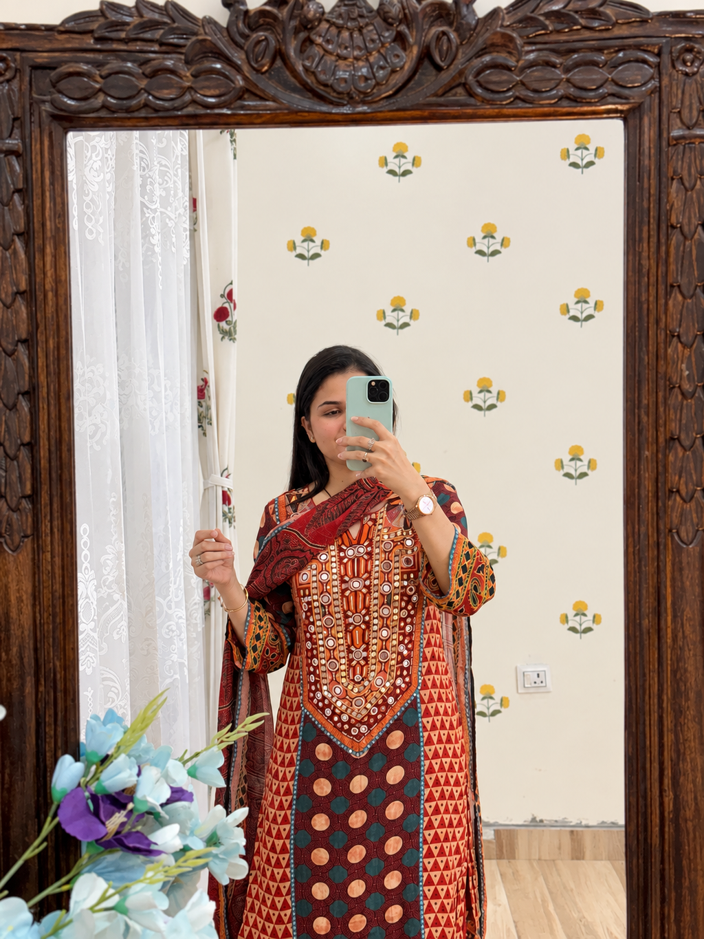 Pakistani Printed Suit Set with Hand Embroidery | Cotton Lining| Chinon Duppata | Muslin