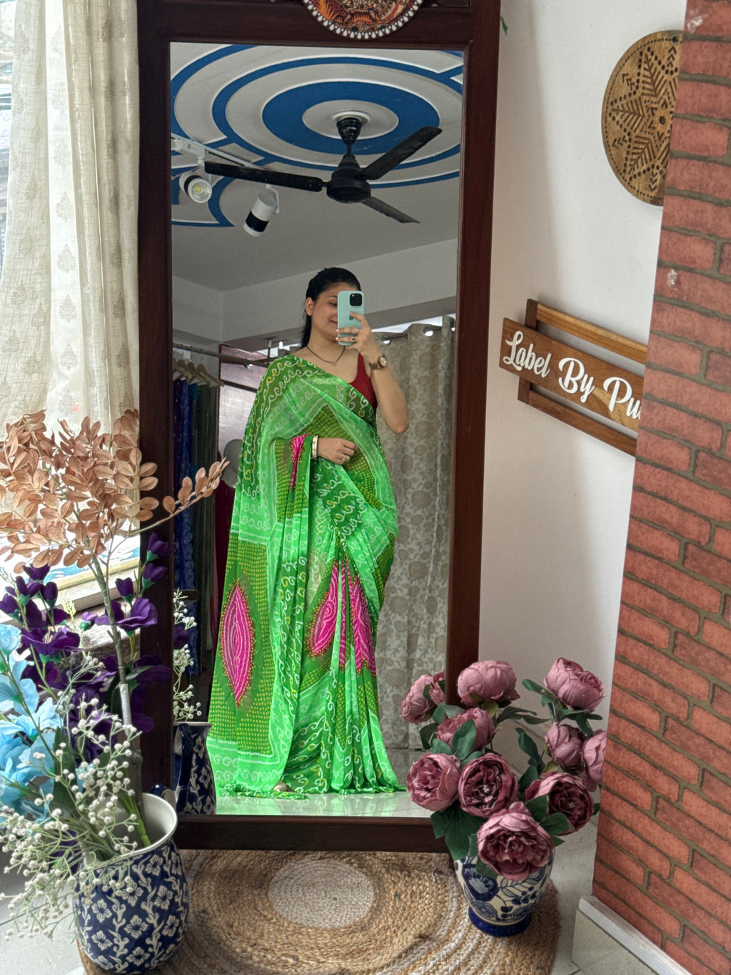 Dual tone bandhani thaal saree| with blouse piece| Timeless bandhani charm| Pure Georgette