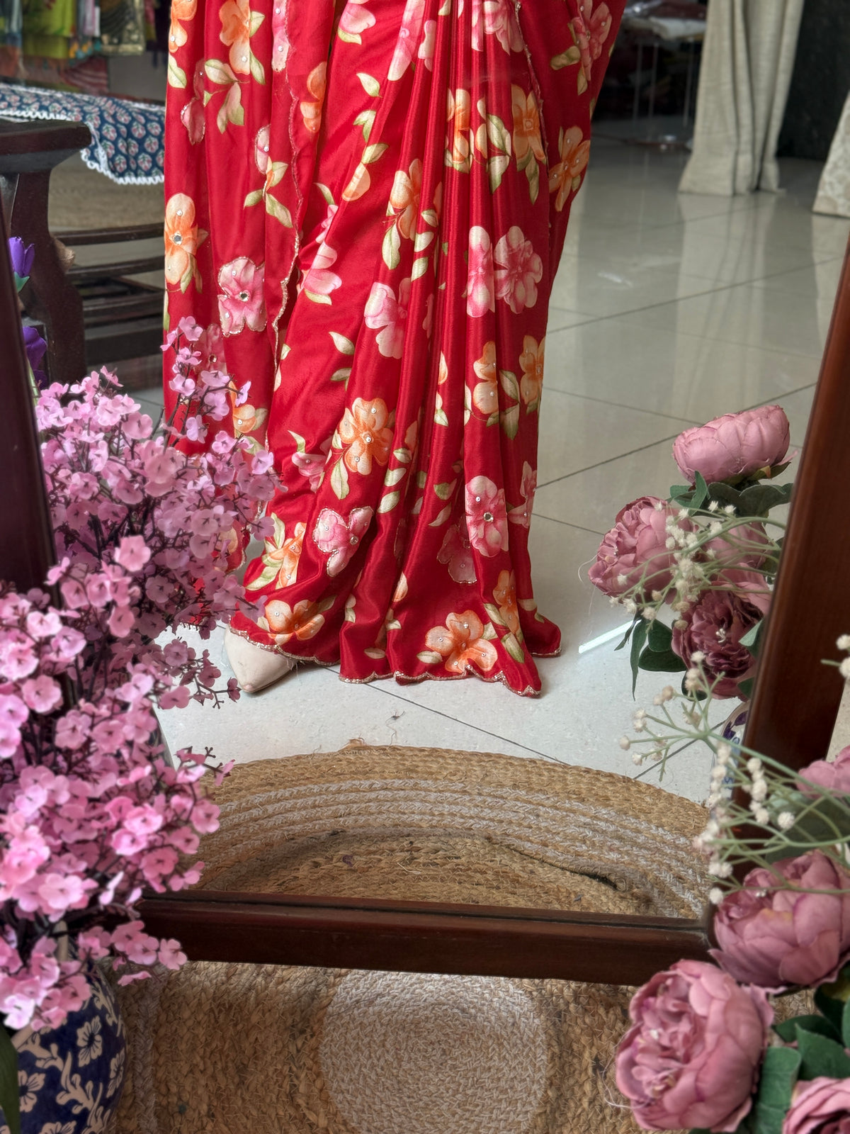 Red cutdana Saree|  scallop border| With blouse| Crepe Fabric| Heavy hand embroidery on pallu & pleates