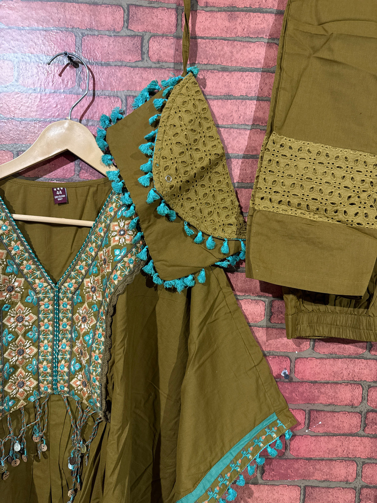 Green  kaftan Set | cotton  | With purse | Embroidered| Schiffli Work