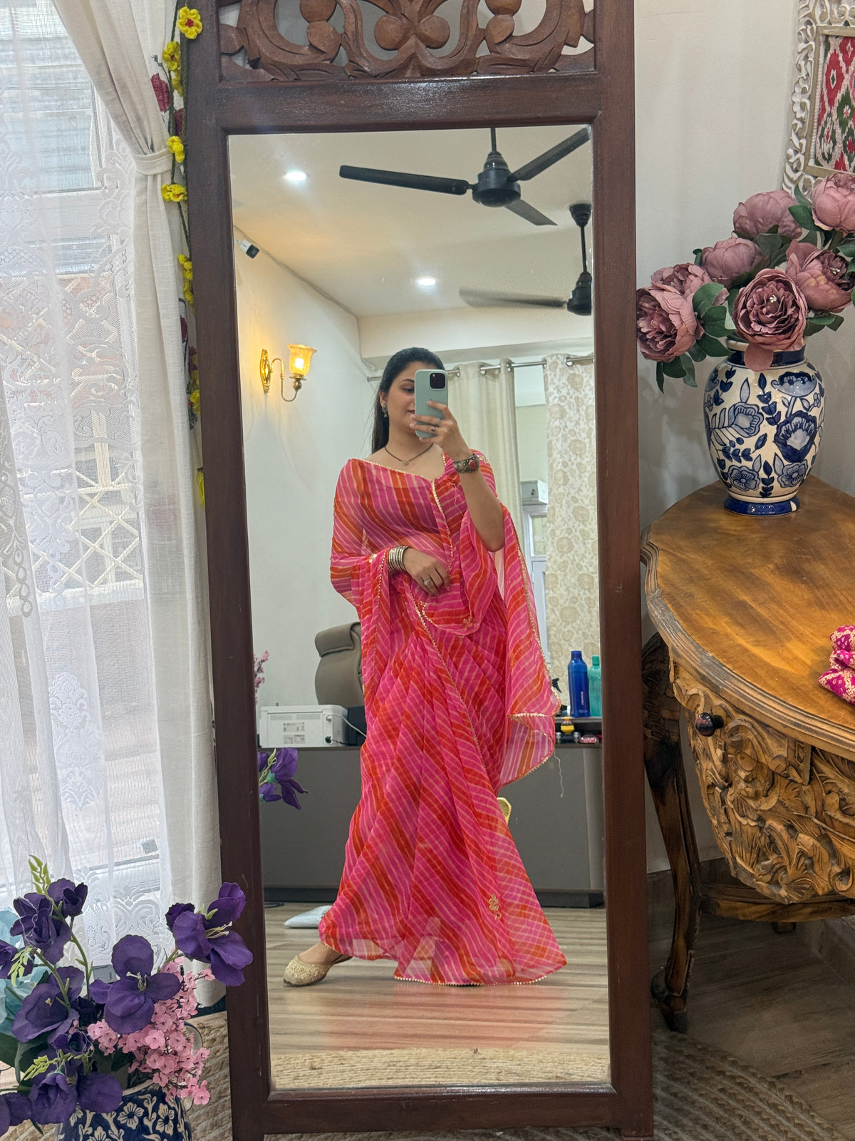 Red Pink Leheriya |Pure Georgette Digital Printed Saree| Handwork cutdana detailing| Without blouse