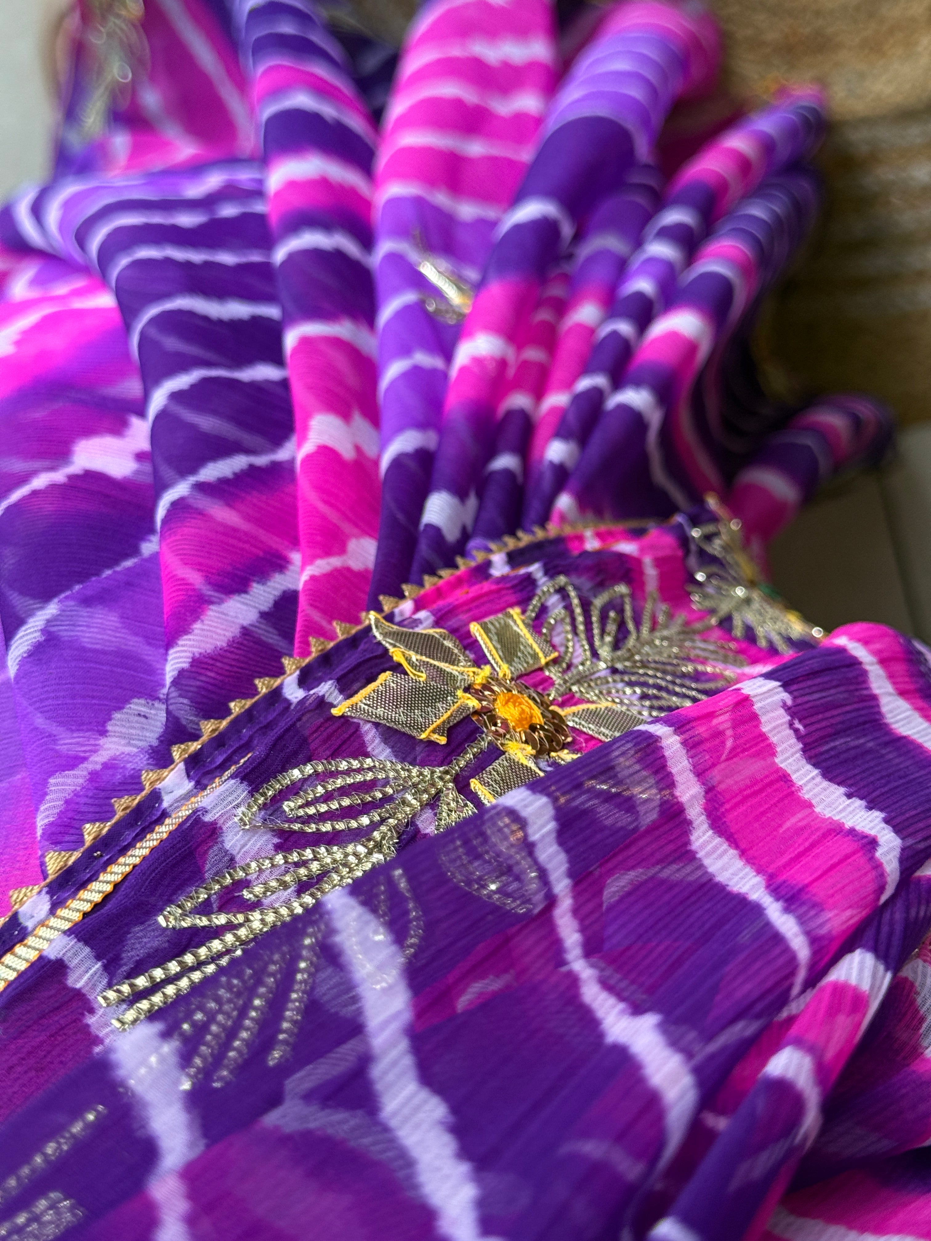Purple Pink Leheriya|Kaccha Gota work| With blouse| Chiffon