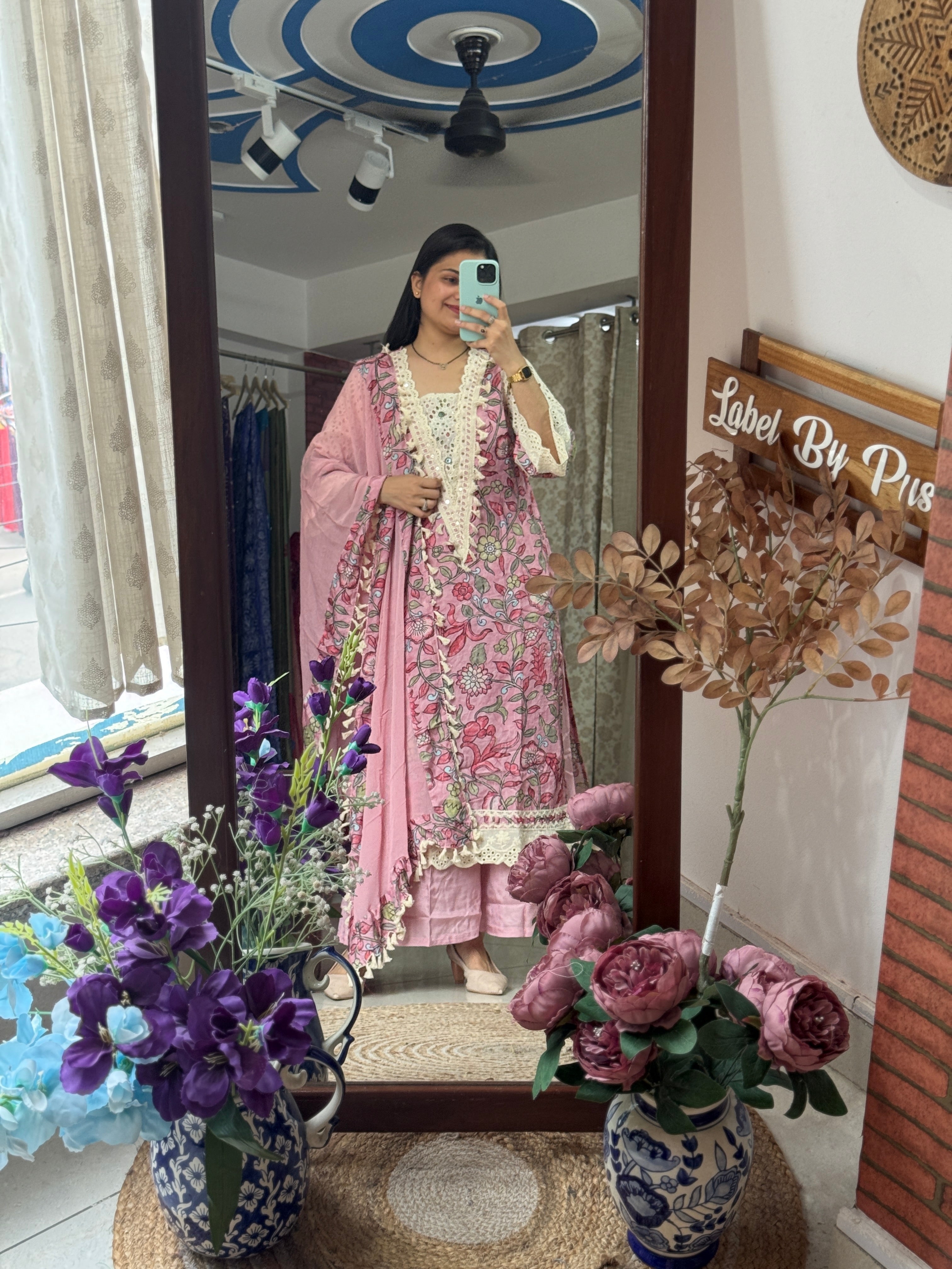 Pink Muslin Suit| Schiffli Lacework |Cotton lining|Chiffon Duppata