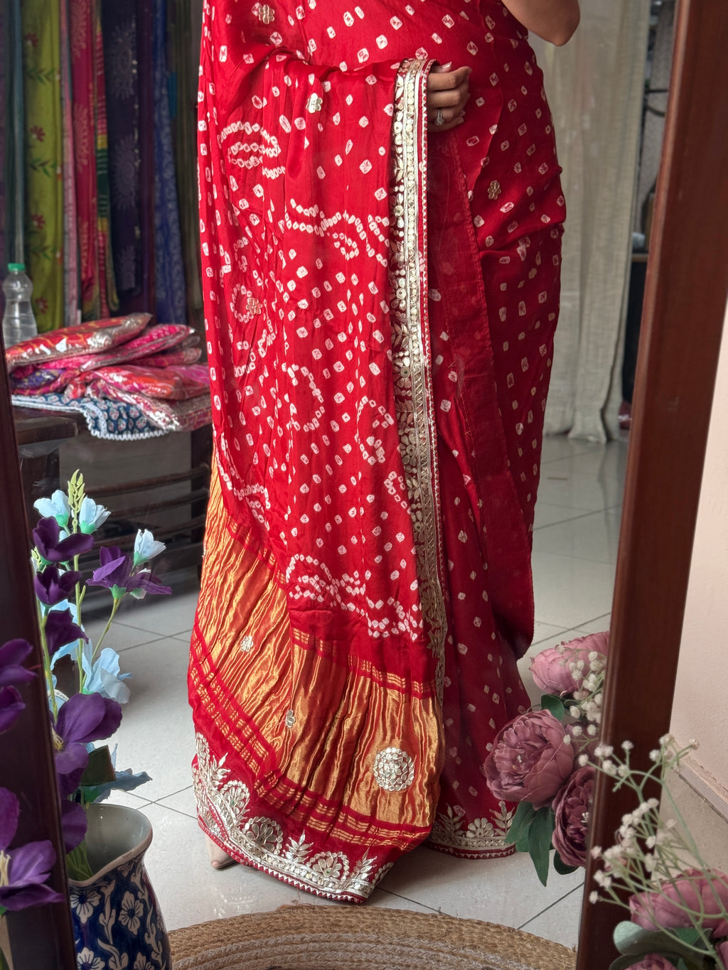 Sunehri lal Pure Gaji Silk Bandhani Saree with Gotta Patti Handwork|Comes with blouse | Premium Handwork Saree
