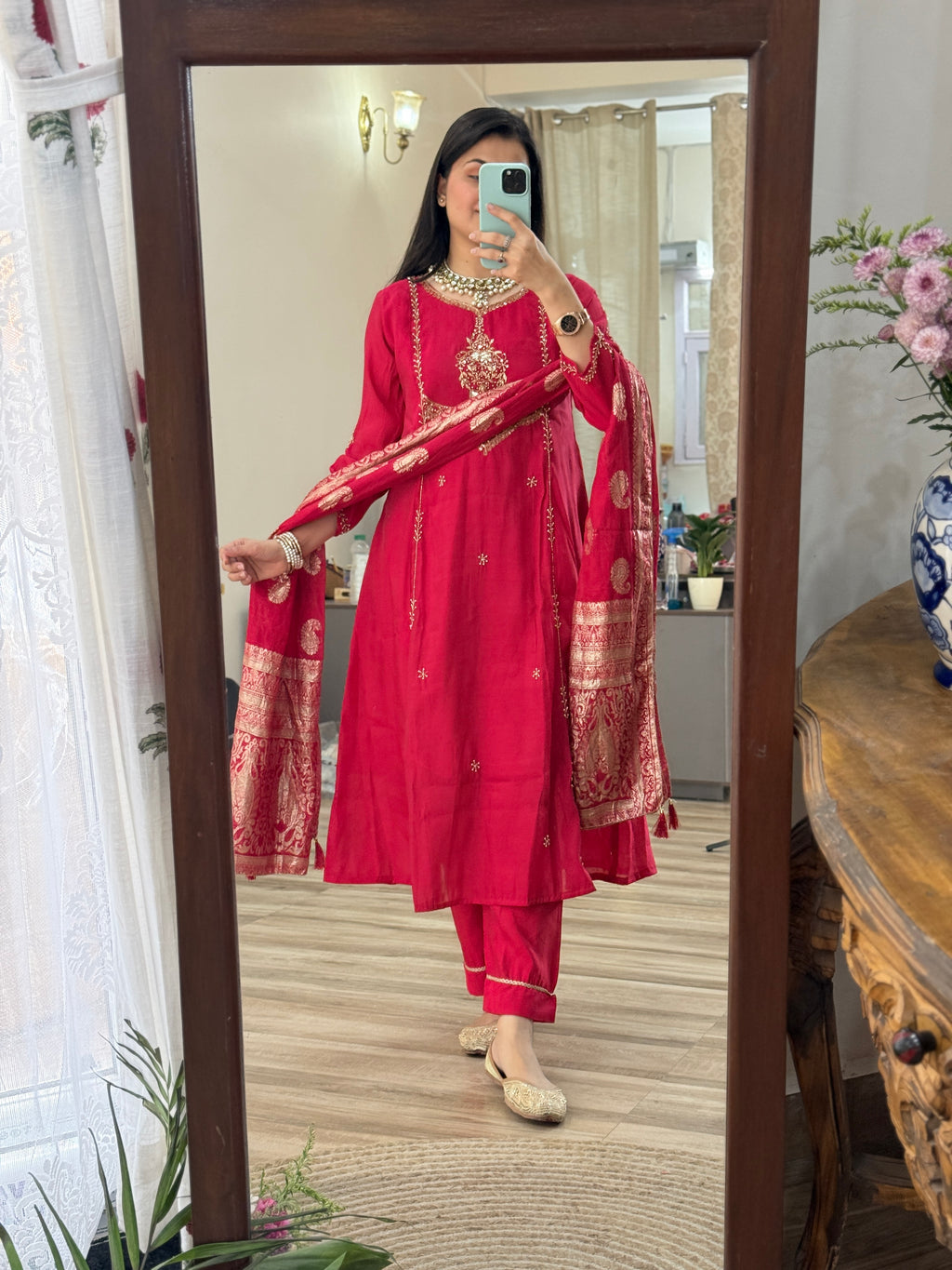 Karwachauth Special Crimson | Hand Embroidered| with lining| Banarsi Duppata| Mul Chanderi