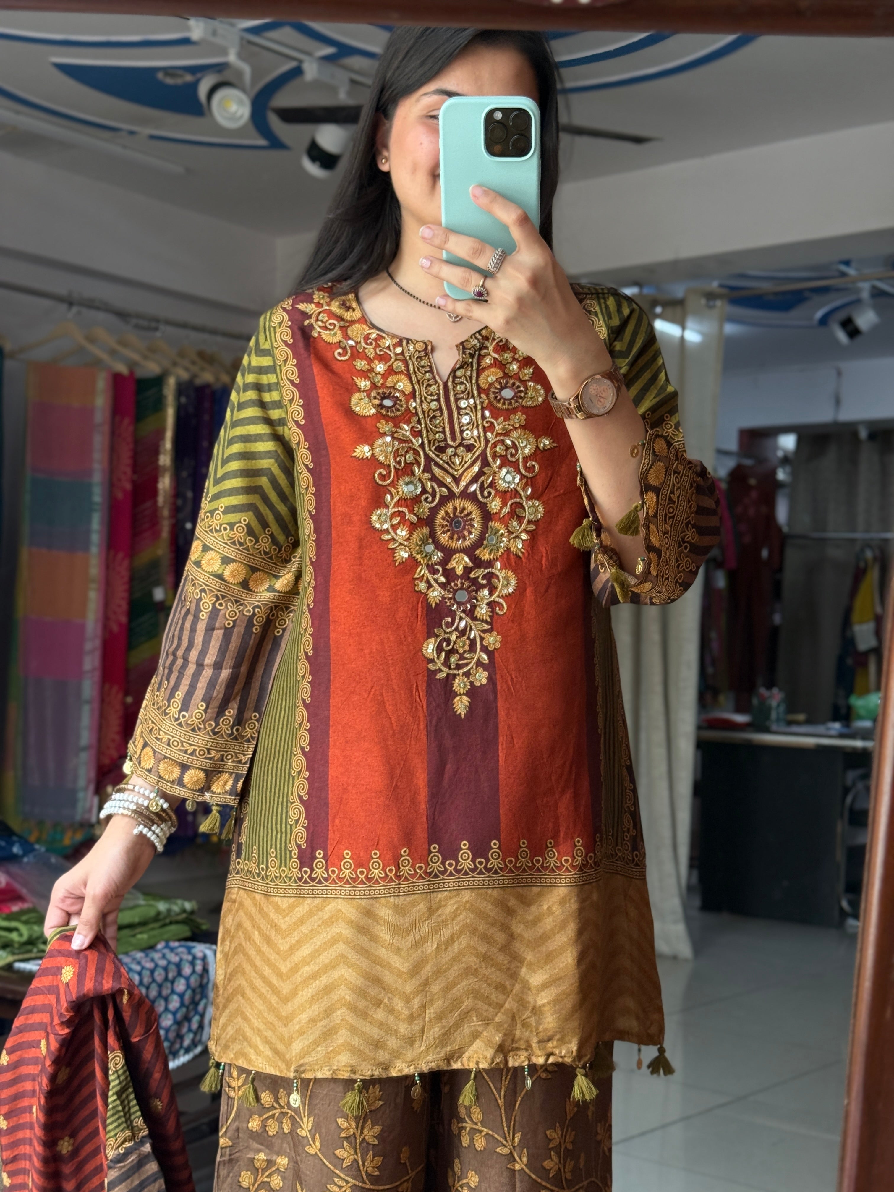 Beautiful Kurta Set with palzo pant and Duppata| Cotton lining| Hand embroidered| Muslin Fabric