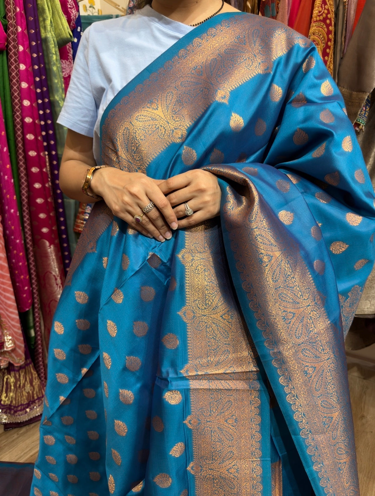 Sale Saree | with blouse| Woven| Silk