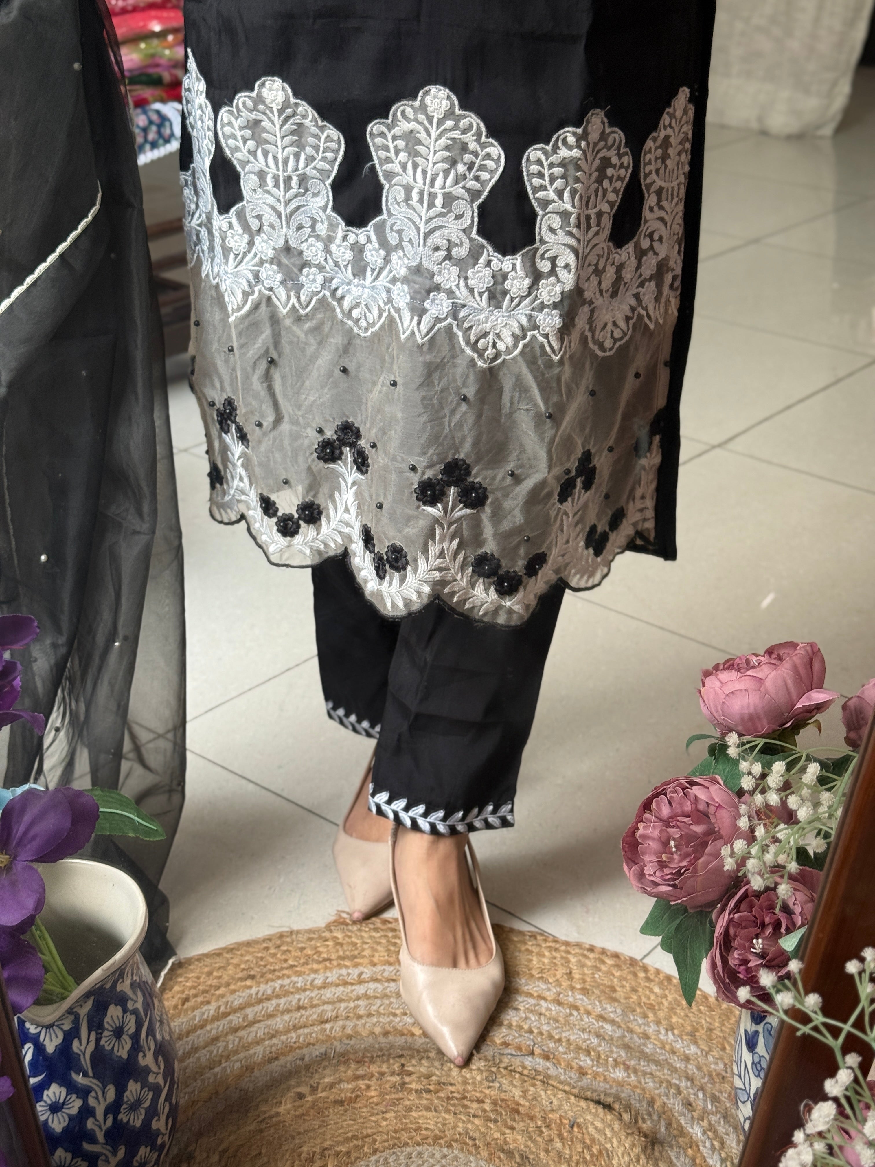 Black Pakistani Suit Set for Women | Embroidered with embedded pearls | lining| Dupatta with pearls