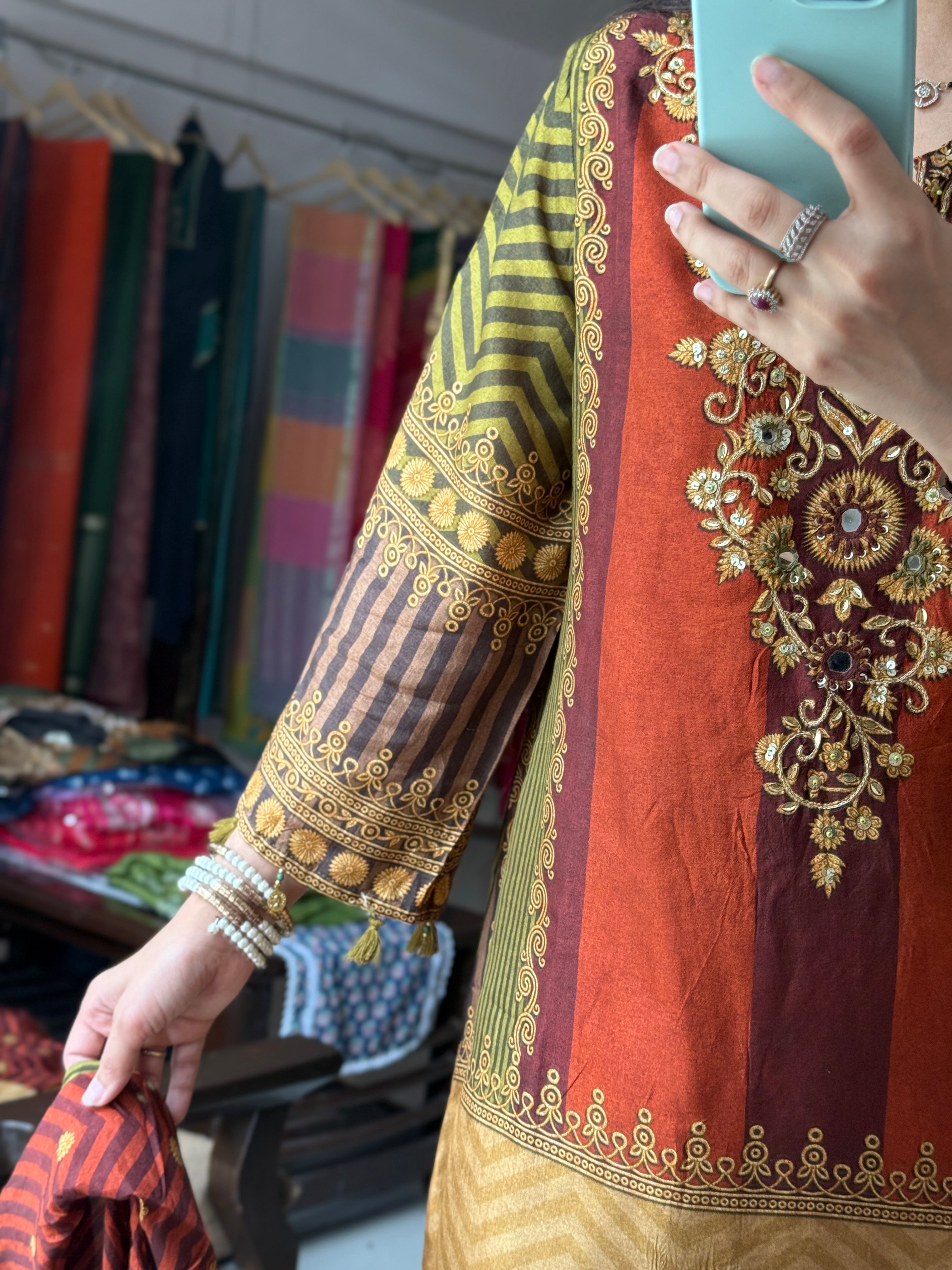 Beautiful Kurta Set with palzo pant and Duppata| Cotton lining| Hand embroidered| Muslin Fabric