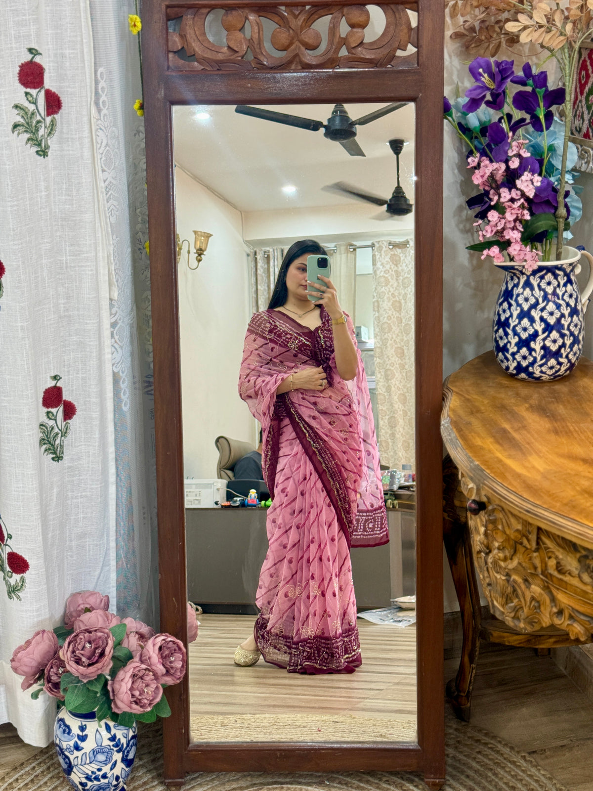 Dual tone |Pure Georgette Digital Printed Saree| Handwork cutdana detailing| Without blouse