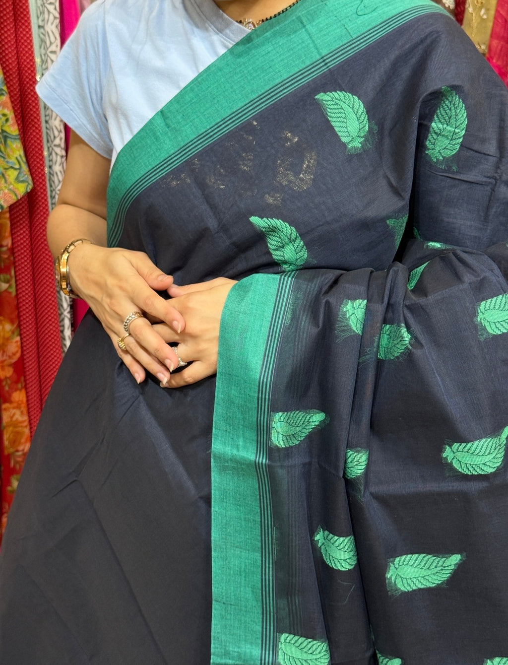Sale Saree | with blouse | Handloom Cotton | woven motifs