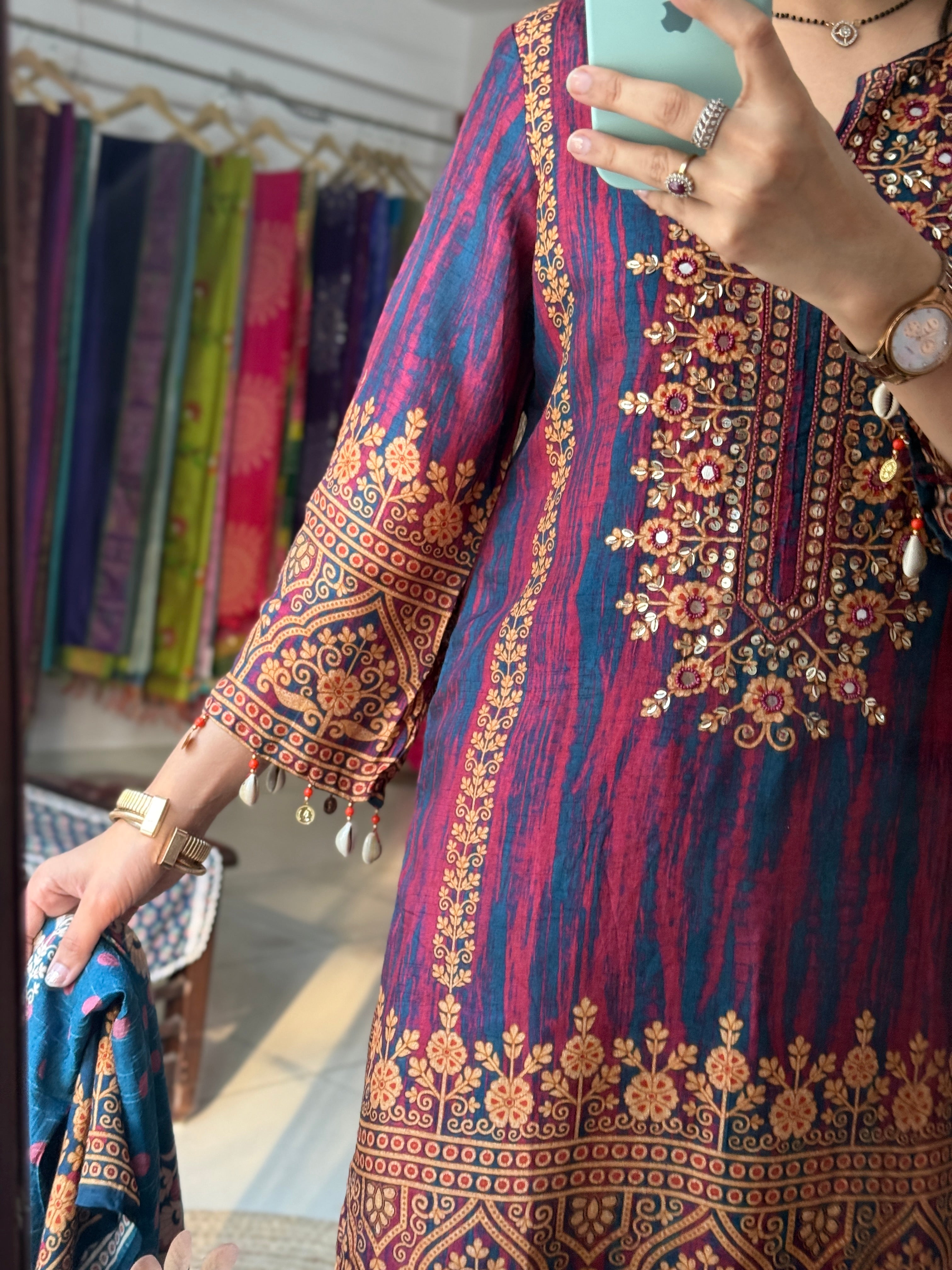 Dual tone Muslin Suit | Hand embroidered | Cotton lining| With Duppata|Farshi Salwar