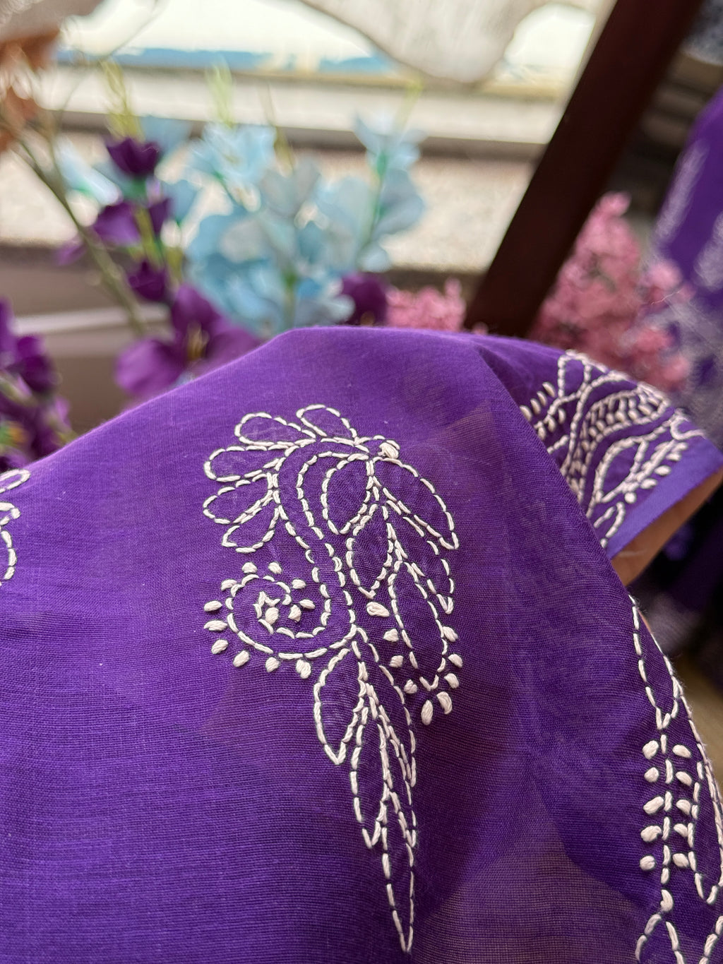 Purple Hand Embroidered Chikanakri Saree| Mul Chanderi Fabric| With embroidered blouse