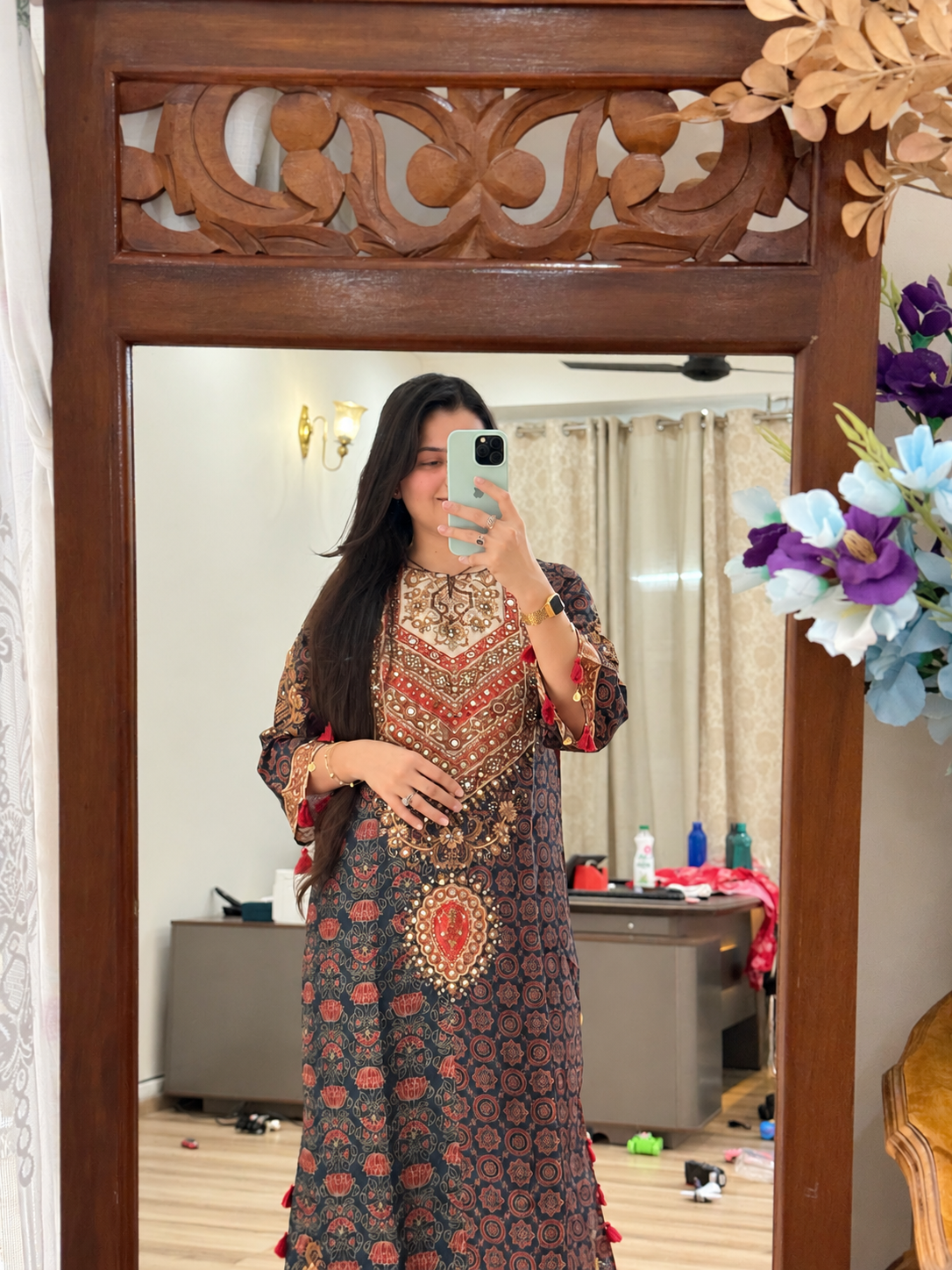 Kareena Inspired Partywear Phiran Set| Cotton Lining| Muslin| Ajrakh Printed| Hand Embroidered