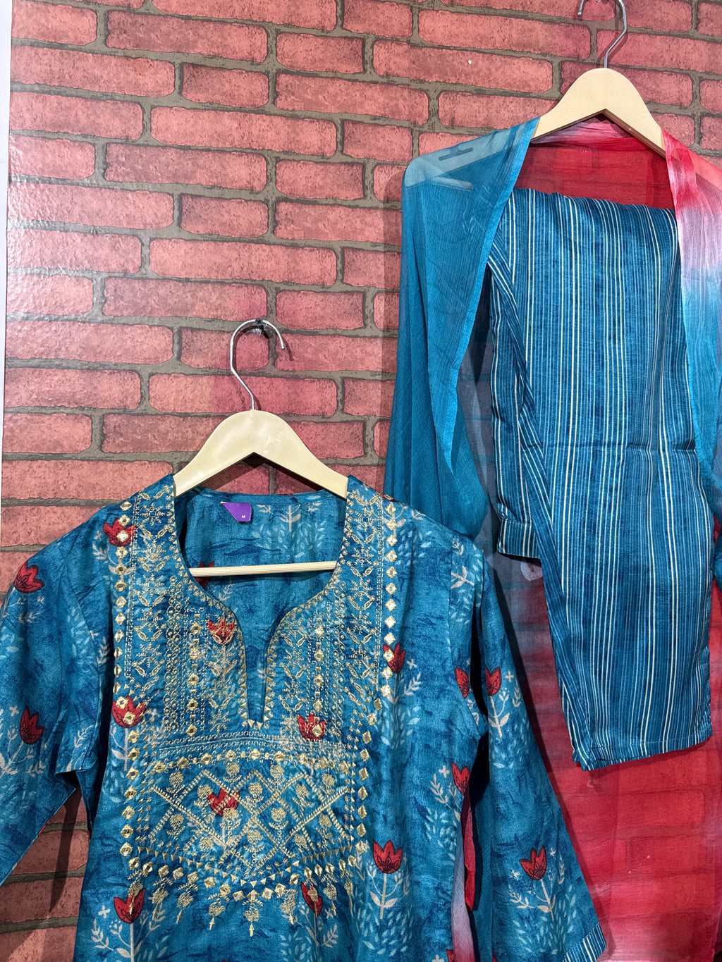 Firozi Suit Set | Silk cotton | Embroidered| Chiffon Duppata