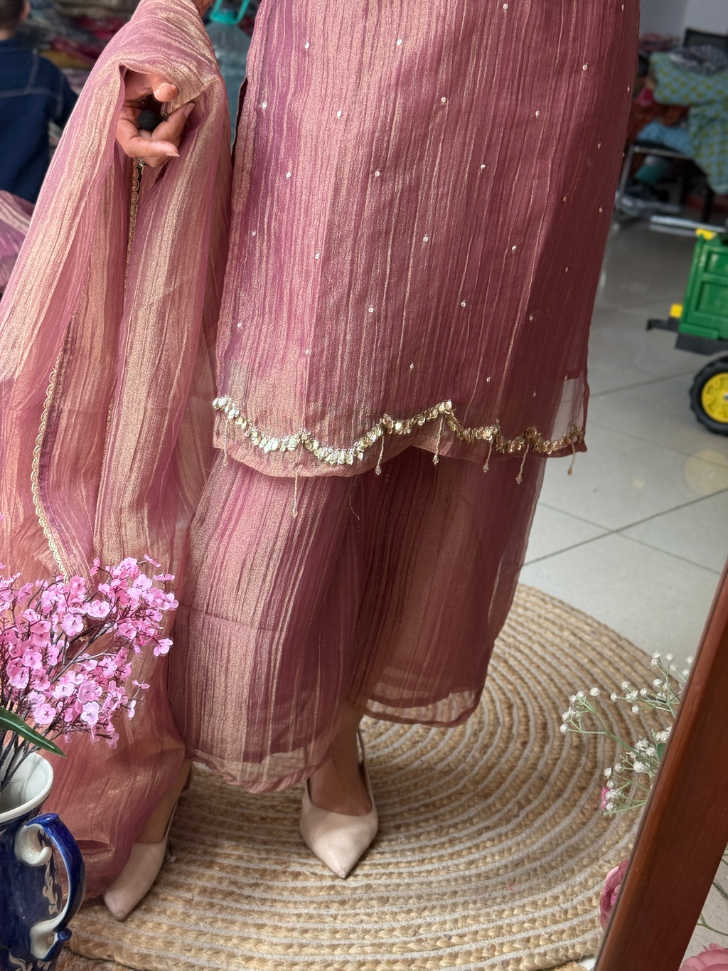 Minerva party wear Set| Crushed Tissue | lining in top + bottom | Hand Embroidered |Lacework Duppata