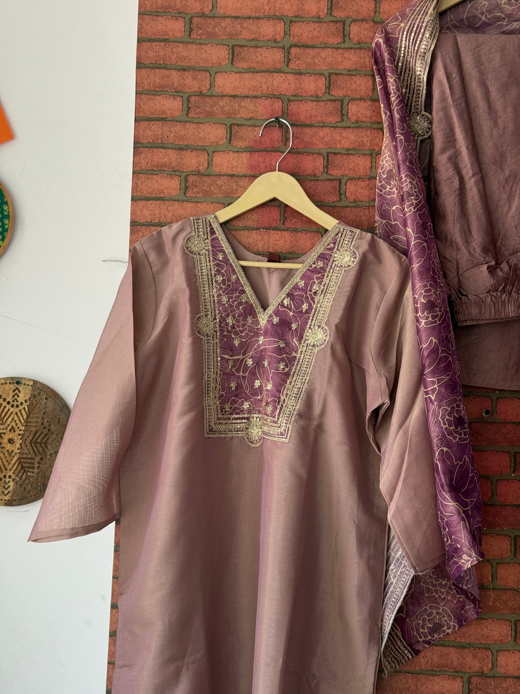 Dual tone Suit |With lining| Embroidered| Tissue Silk