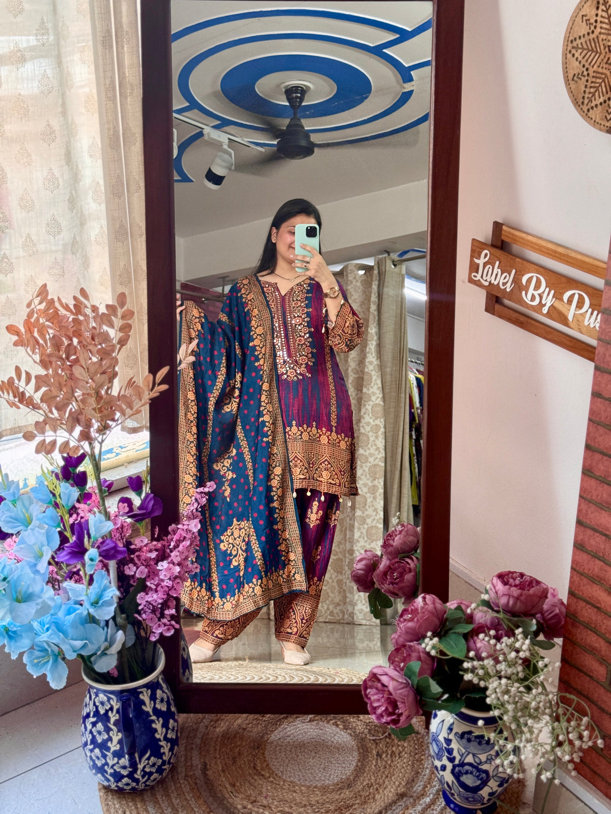 Dual tone Muslin Suit | Hand embroidered | Cotton lining| With Duppata|Farshi Salwar