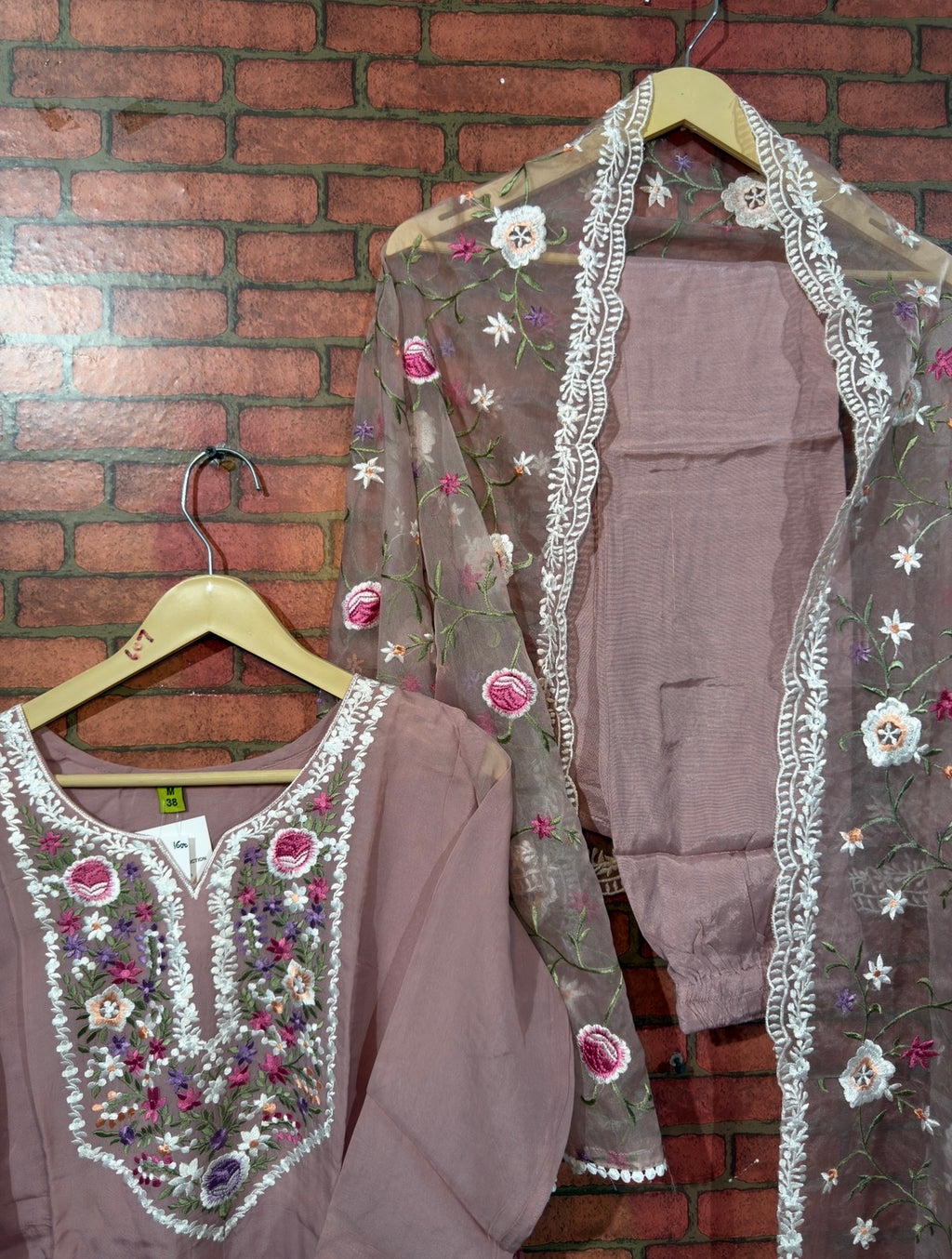 Mauve Embroidered Set | Tissue | With lining| Heavy Embroidered Duppata