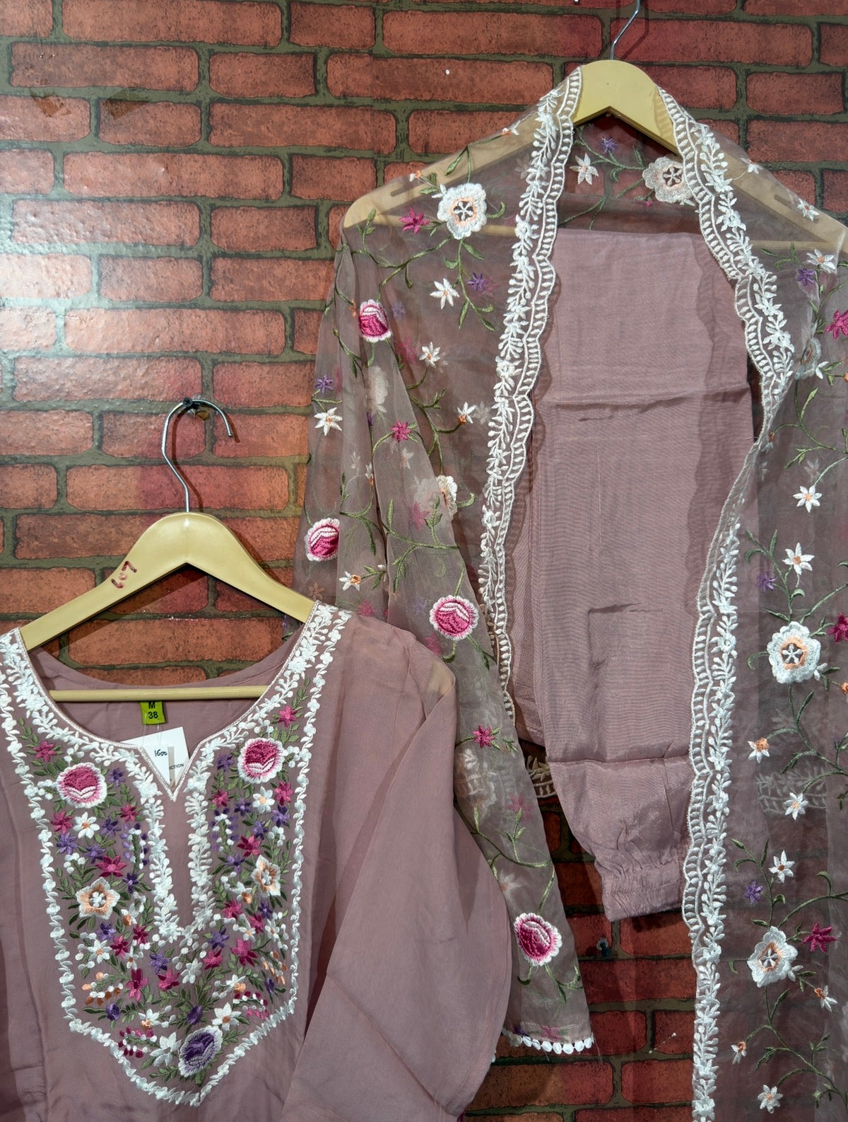 Mauve Embroidered Set | Tissue | With lining| Heavy Embroidered Duppata