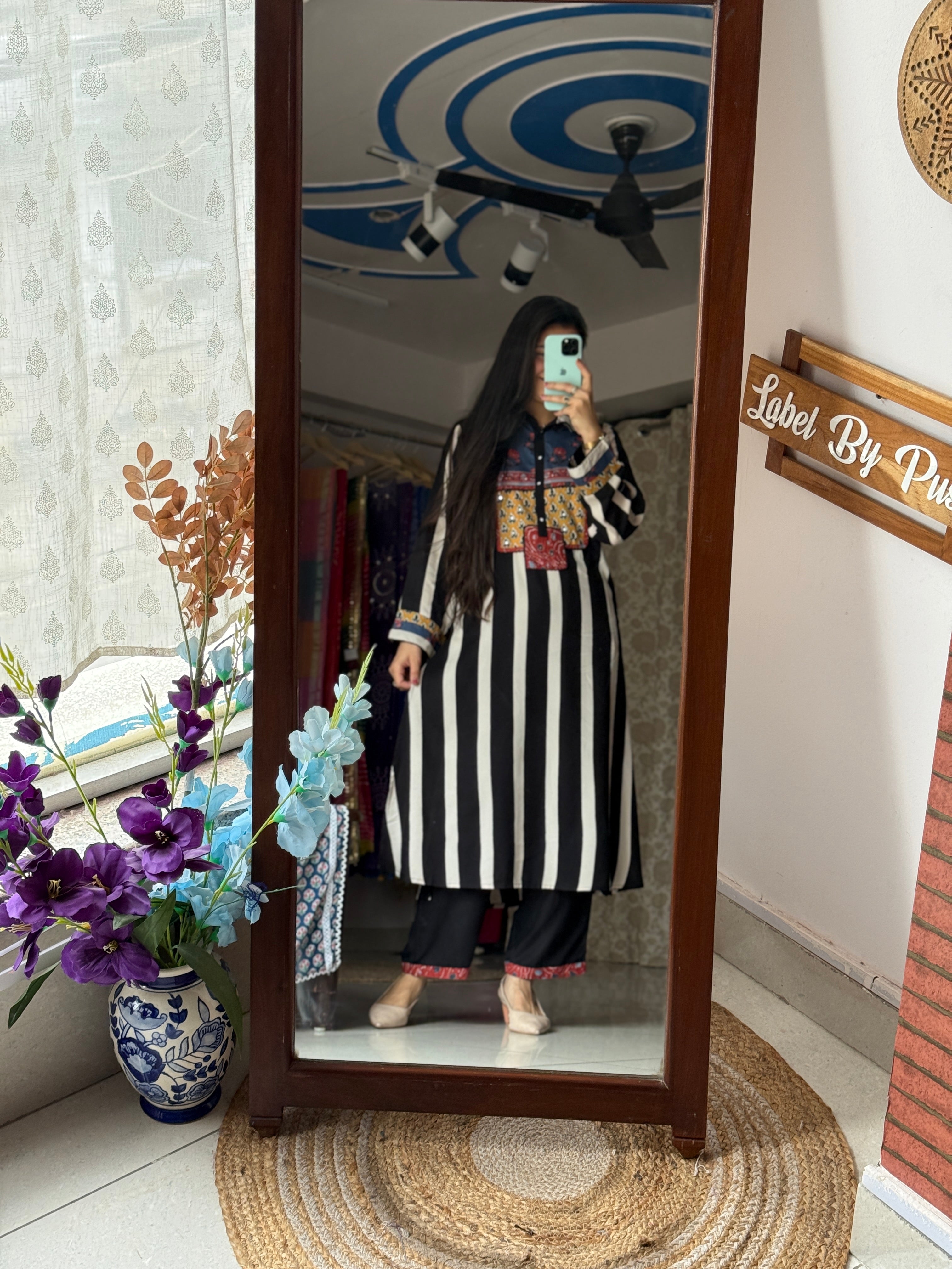 Blue Printed Kurta Pant Set for Women | Striped Ethnic Kurta Set