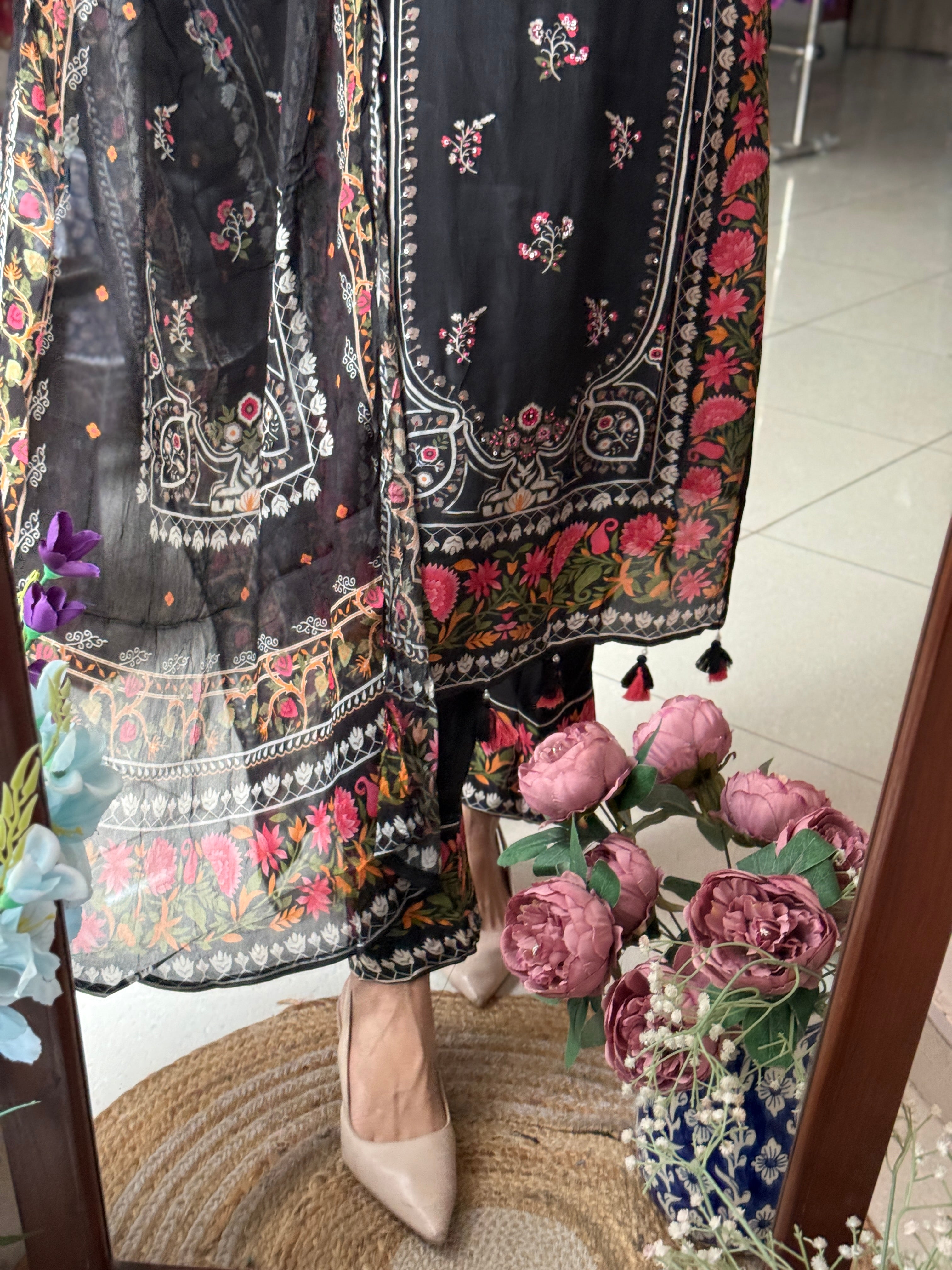 Black Hand Work Suit Set for Women | Embroidered Ethnic Suit with Dupatta